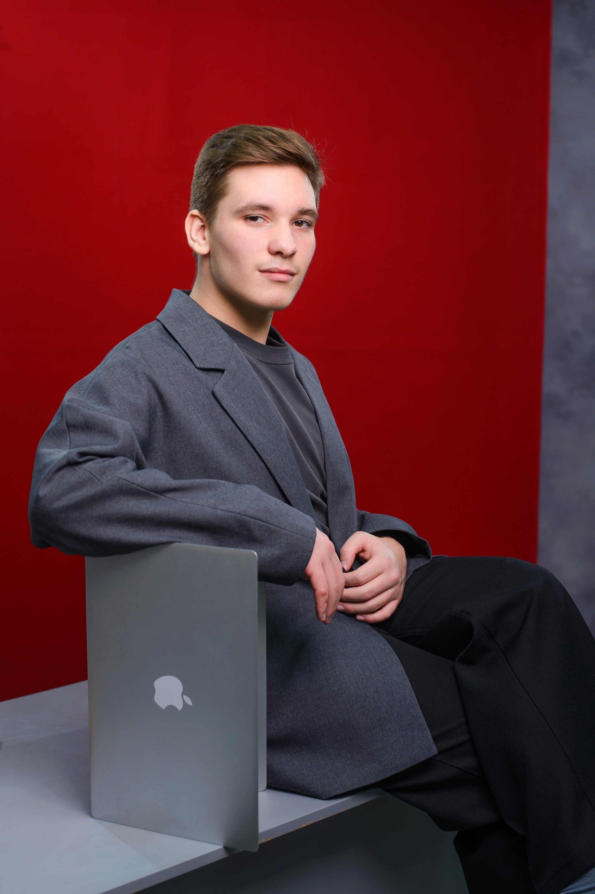 Портреты 9-11 кл. АРТИКУЛ. Выпускные альбомы Нижний Тагил