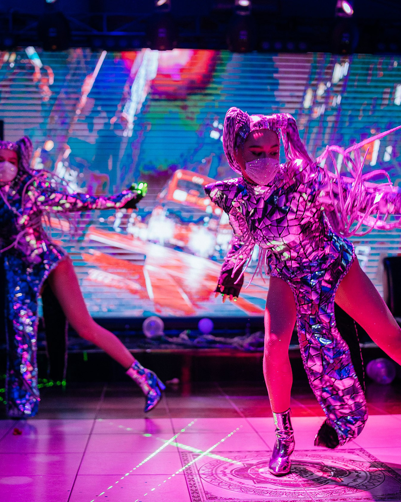 Танцевальные шоу. SWEET LOVE SHOW