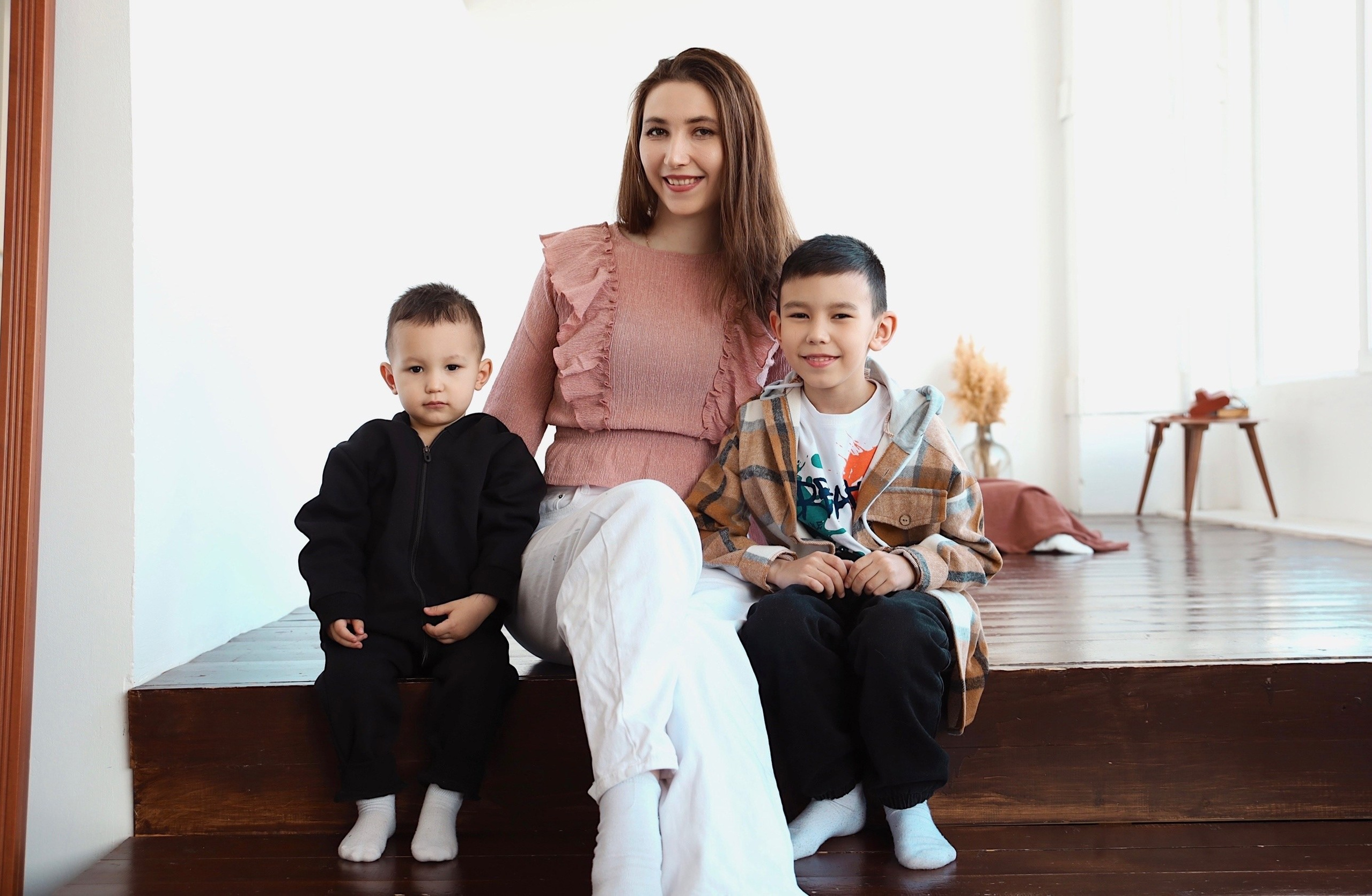 Контакты. Фотограф Крещения, а также семейный и детский фотограф в Оренбурге