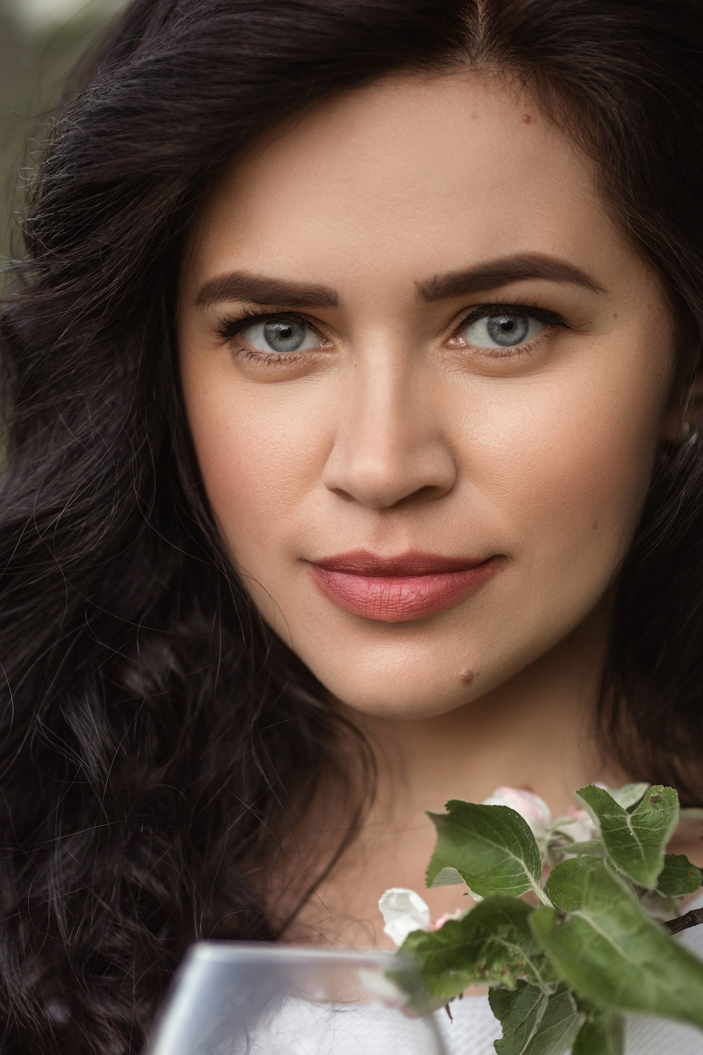 Весенняя фотосессия в цветущем саду: атмосфера расслабления. Профессиональный фотограф в Москве. Елена Шуваева