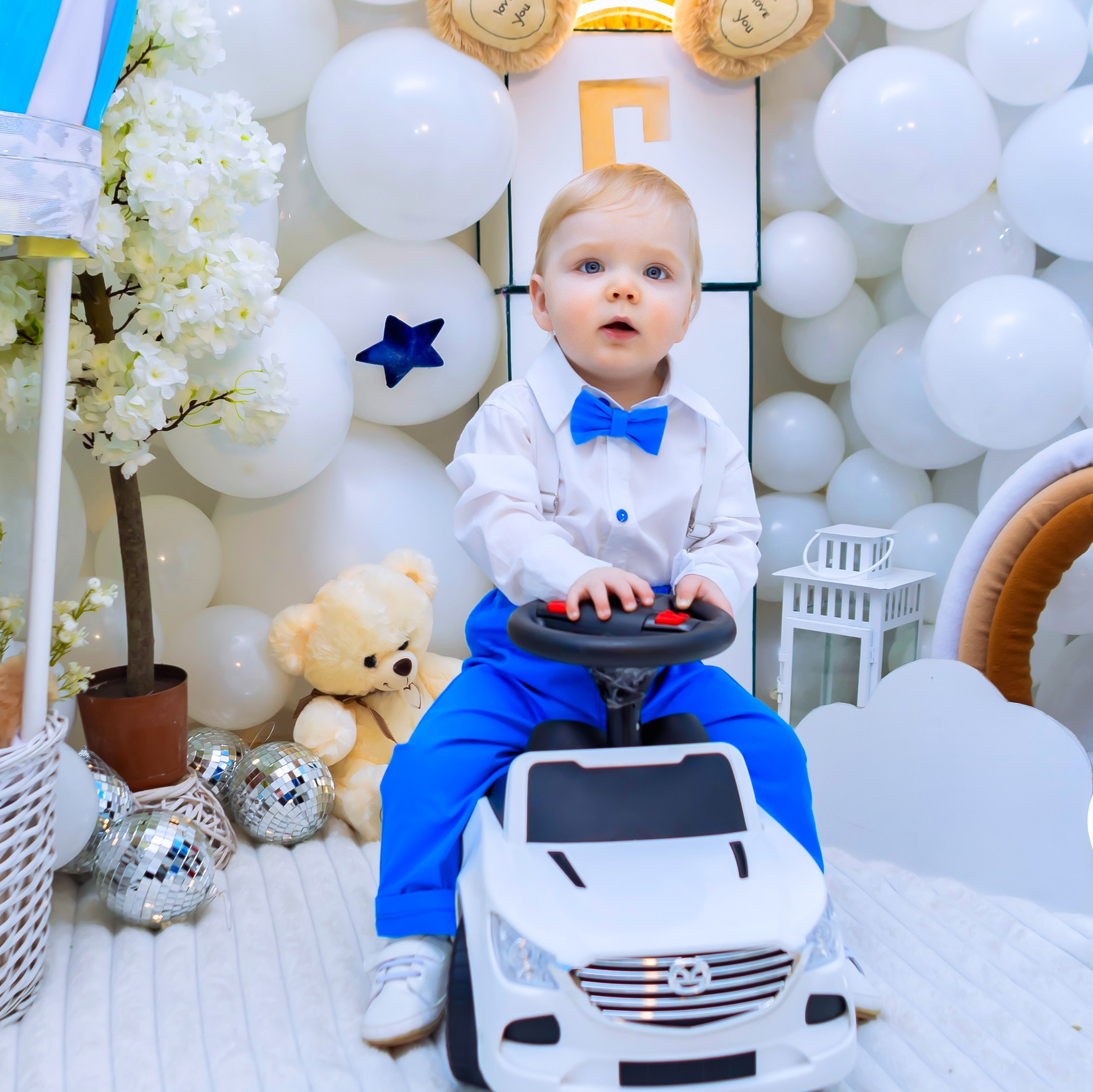 Фотозона Облако. Детская фотостудия «Чудо малыш»