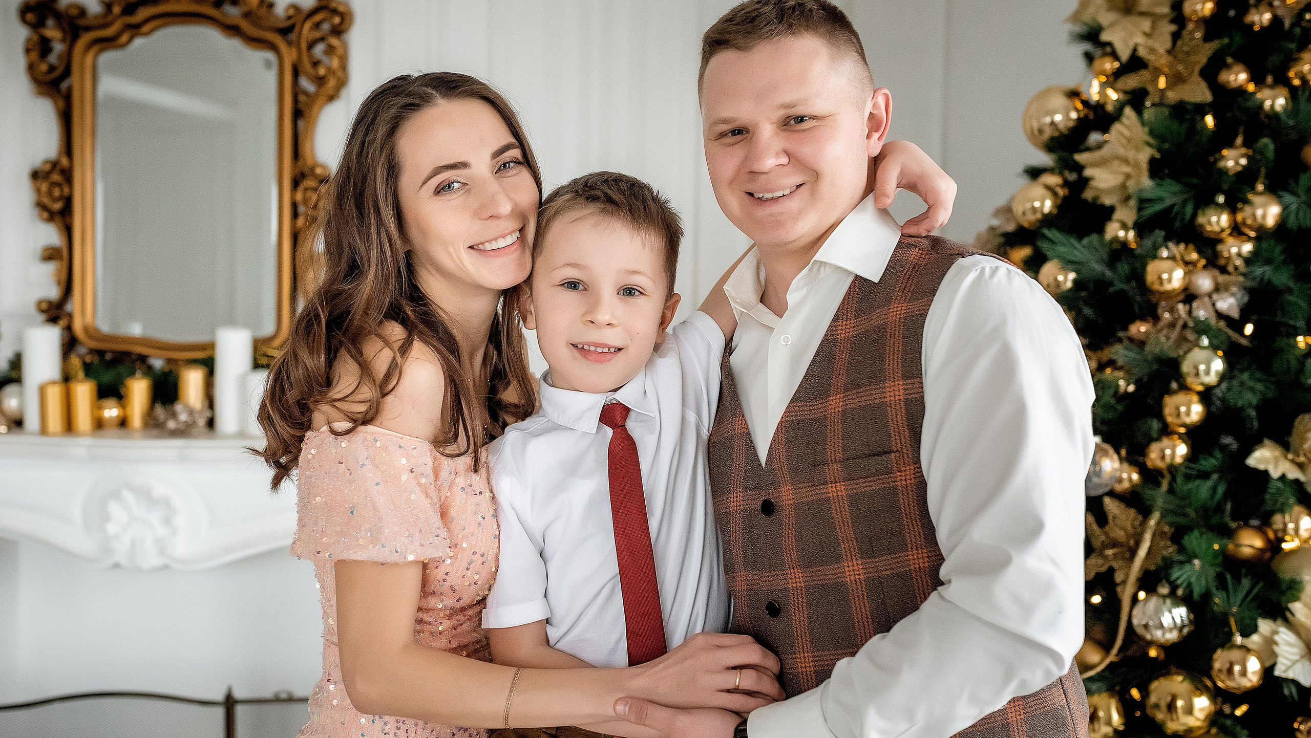 Новогодняя фотосессия в Ростове на Дону: запечатлите волшебство праздника!