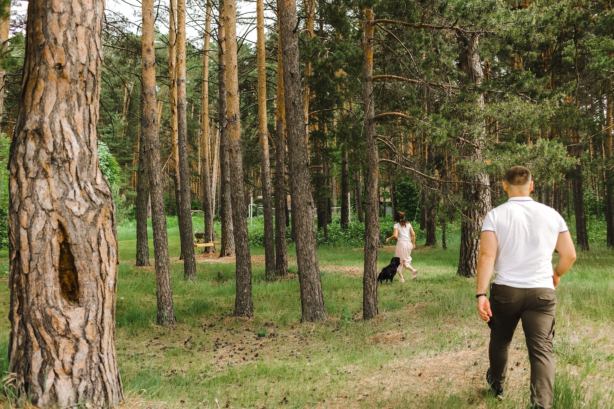 Катя и Вова. Органичность, спаниель и телефонная будка. Фотограф Антон Никандров