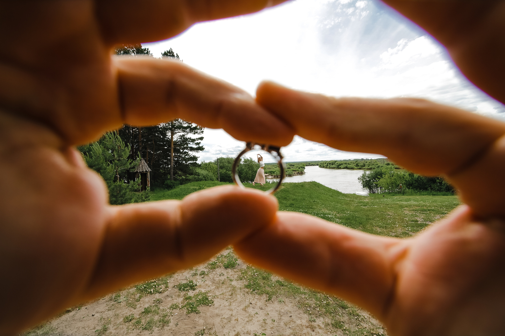 Катя и Вова. Органичность, спаниель и телефонная будка. Фотограф Антон Никандров