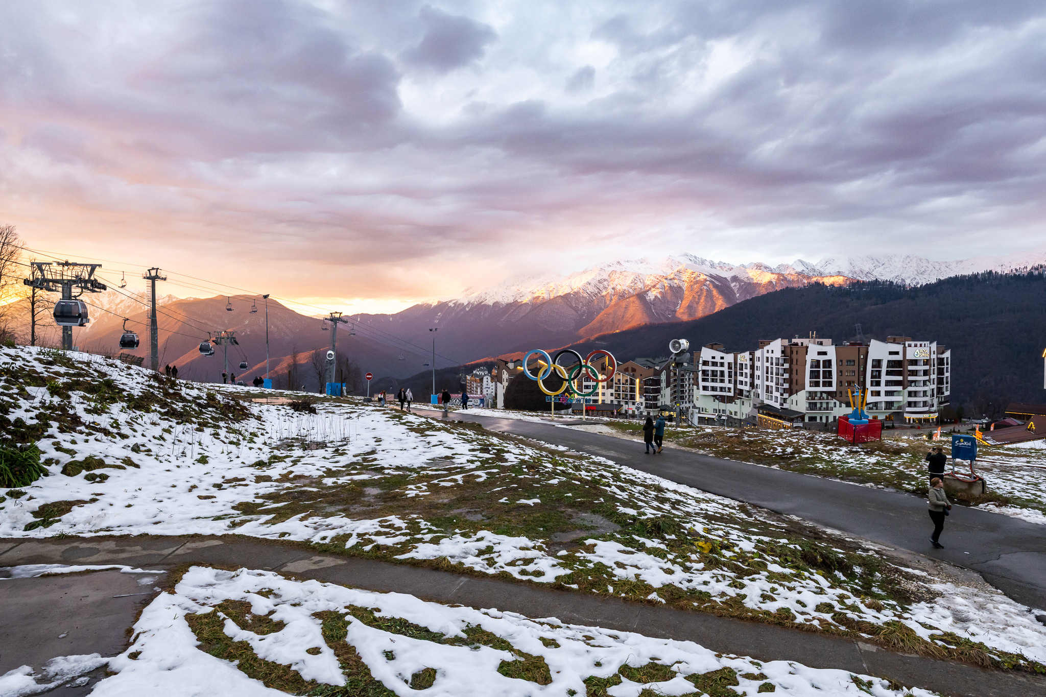 Горы в Краяной поляне
