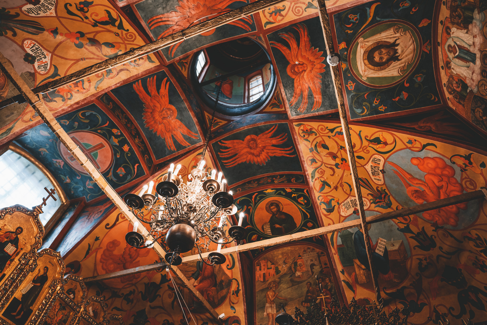 Интерьеры Храма Василия Блаженного в Москве.