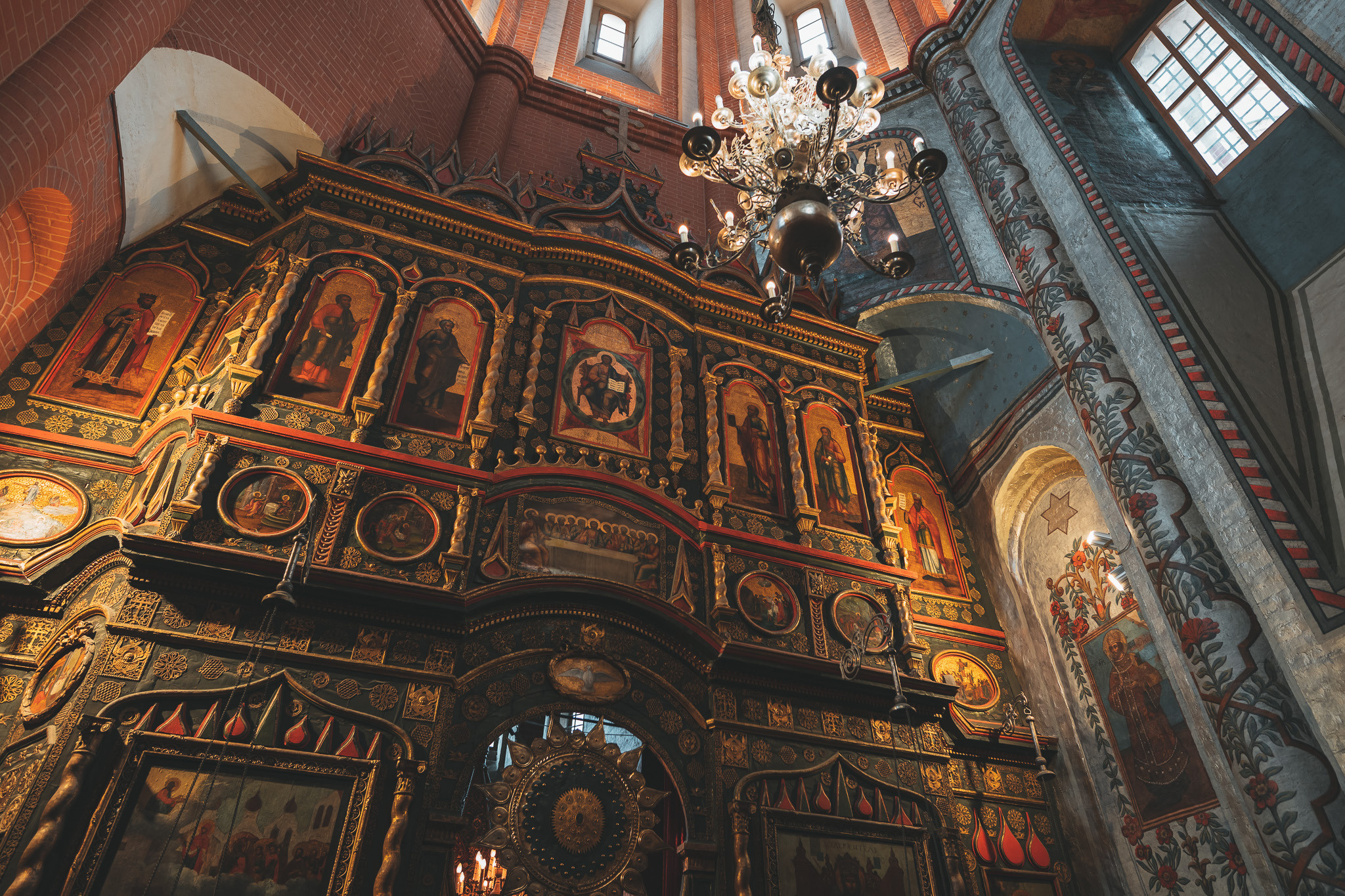 Интерьеры Храма Василия Блаженного в Москве.