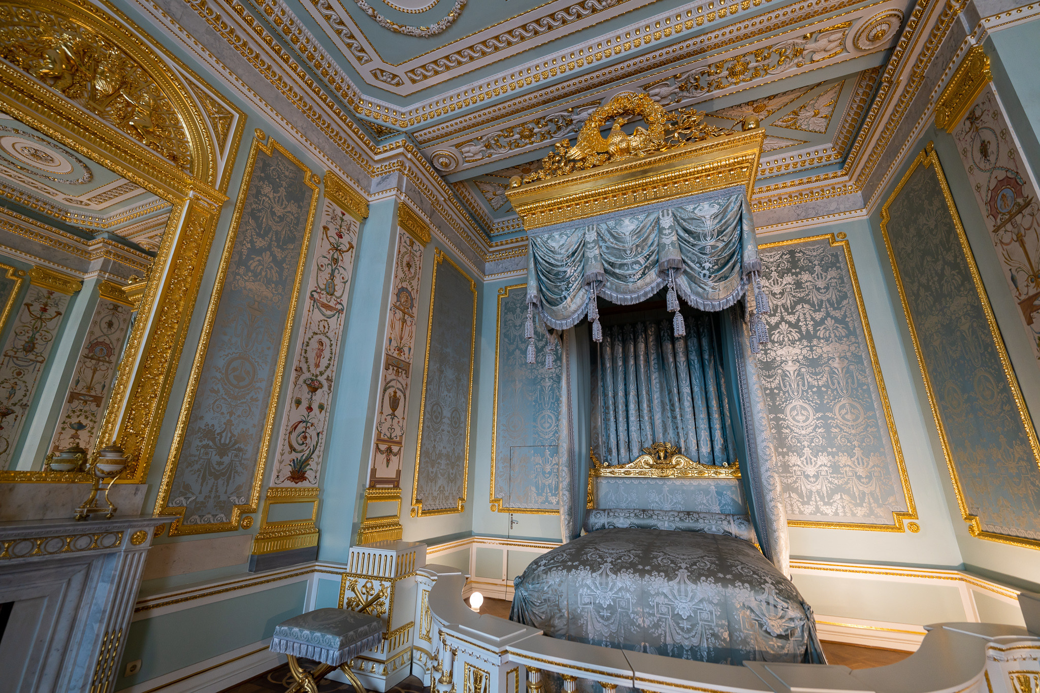 Царская спальная комната в Большом Гатчинском дворце