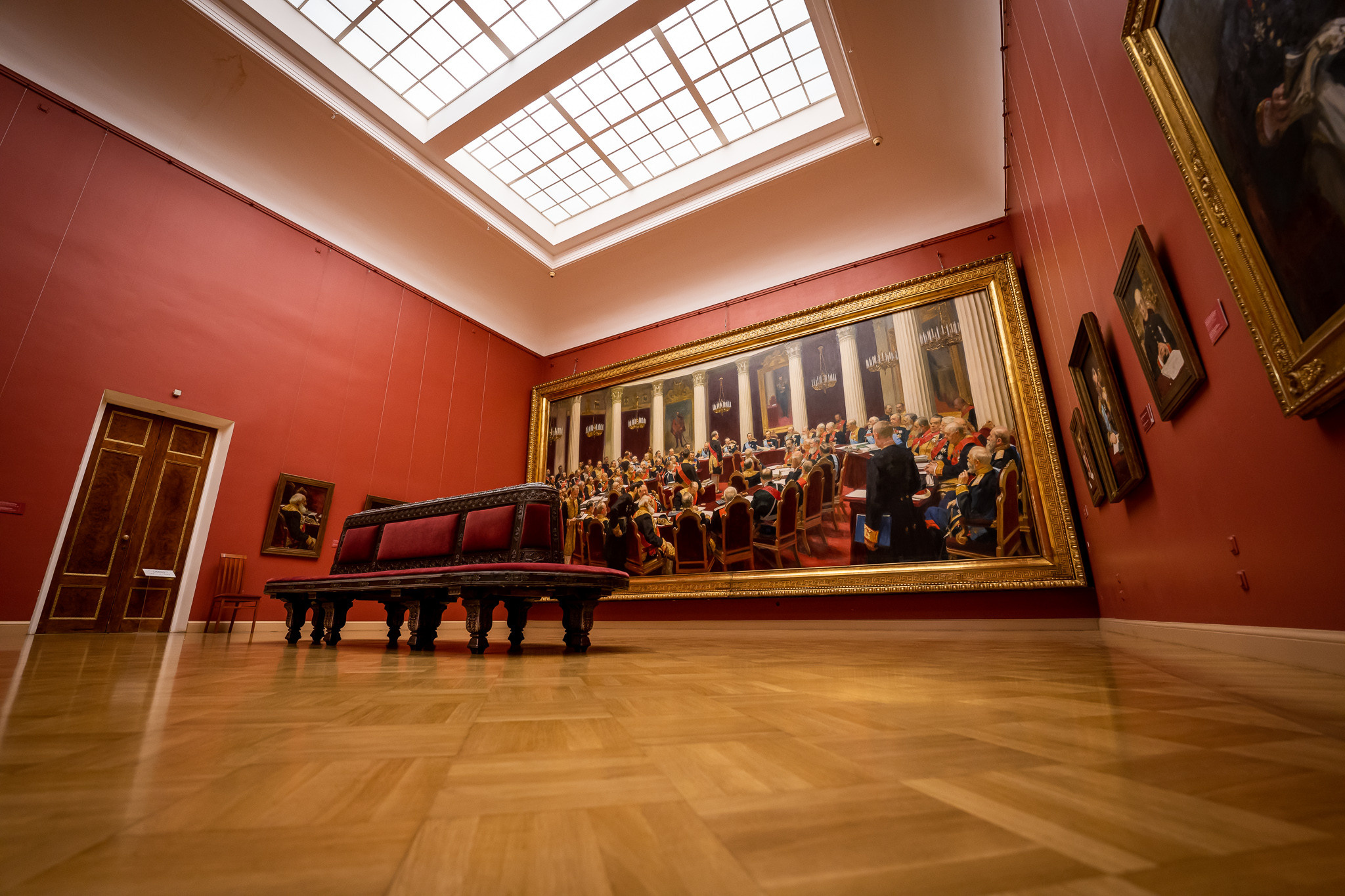 Картина Ильи Репина "Торжественное заседание Государственного совета 7 мая 1901 года" в Государственном Русском музее в Санкт-Петербурге