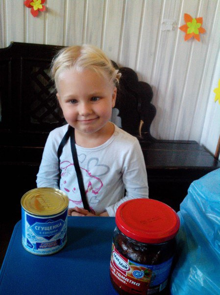 22 августа около 50 донецких детей получили гуманитарную помощь. Пища для Жизни