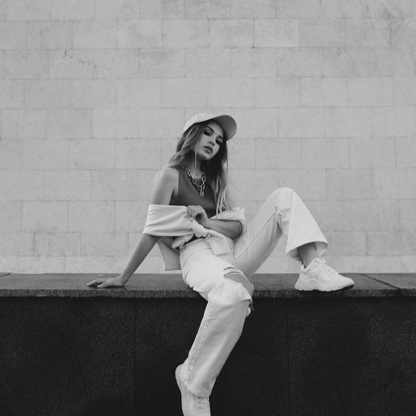 Контакты. Главная