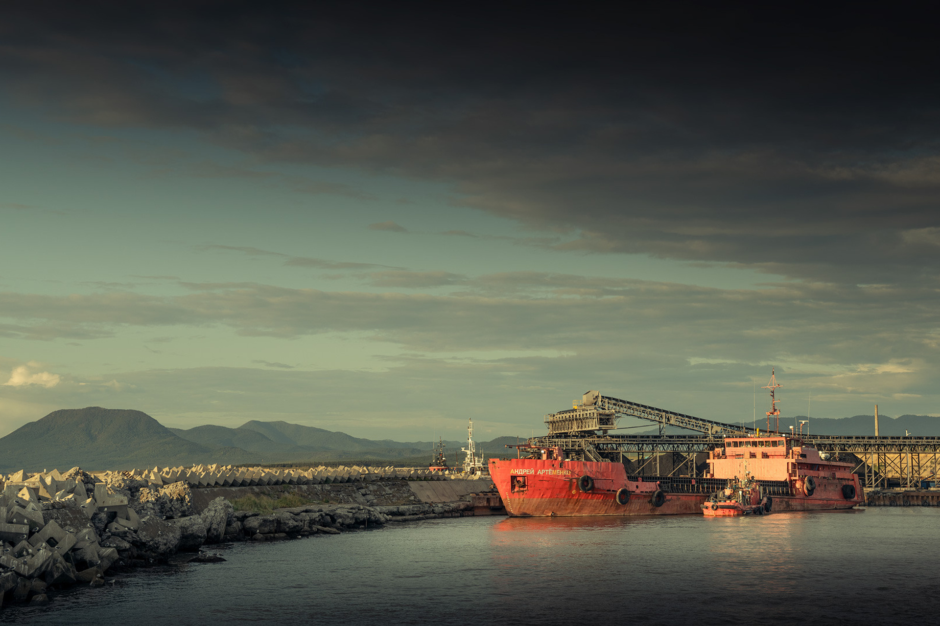 Emco. Промышленный фотограф Сергей Татарских