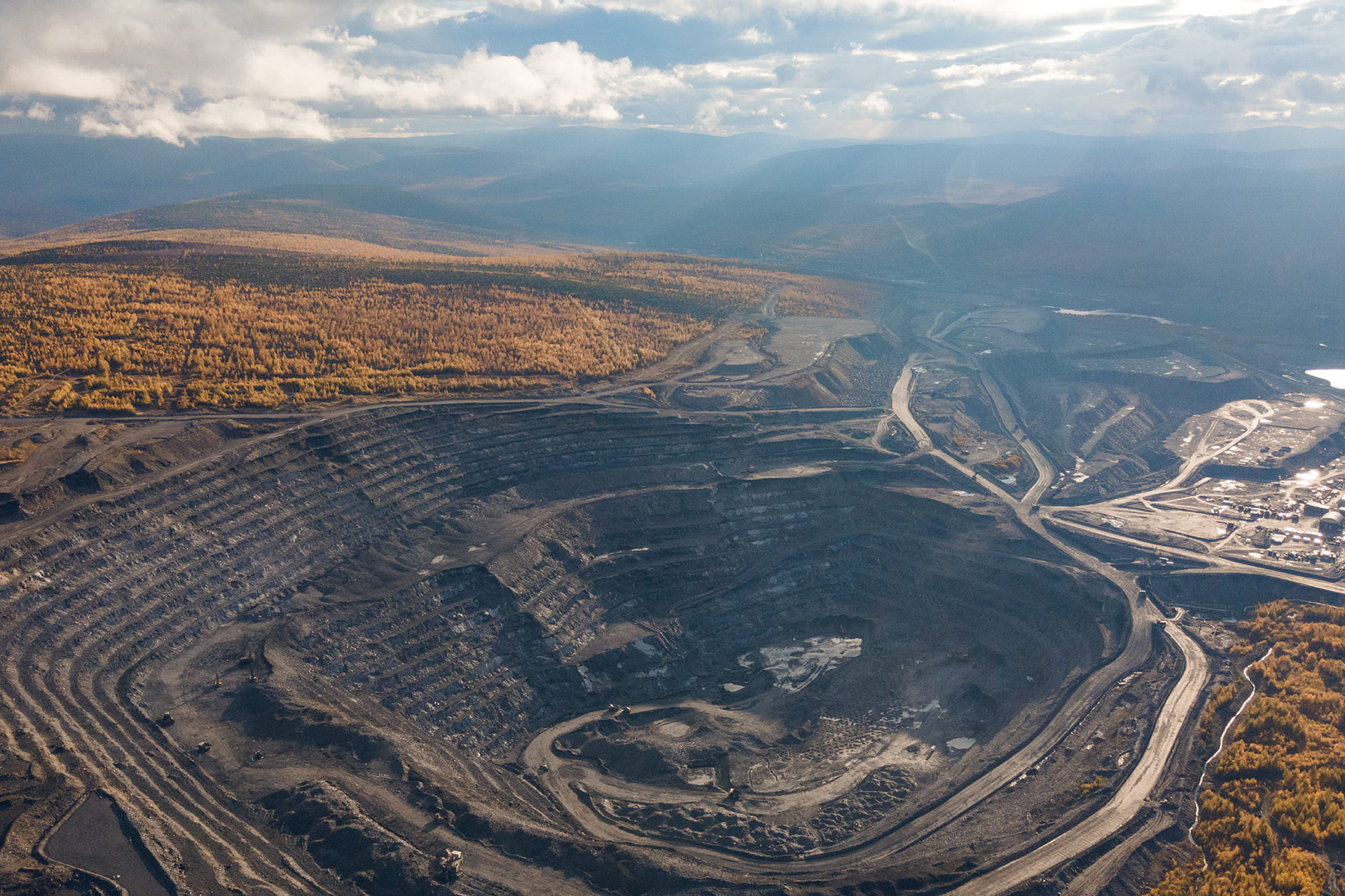Полюс. Промышленный фотограф Сергей Татарских