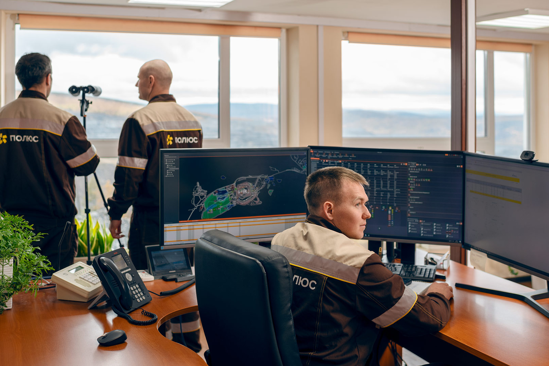 Полюс. Промышленный фотограф Сергей Татарских