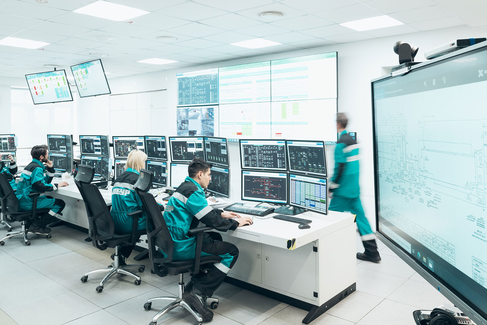 Сибур. Промышленный фотограф Сергей Татарских