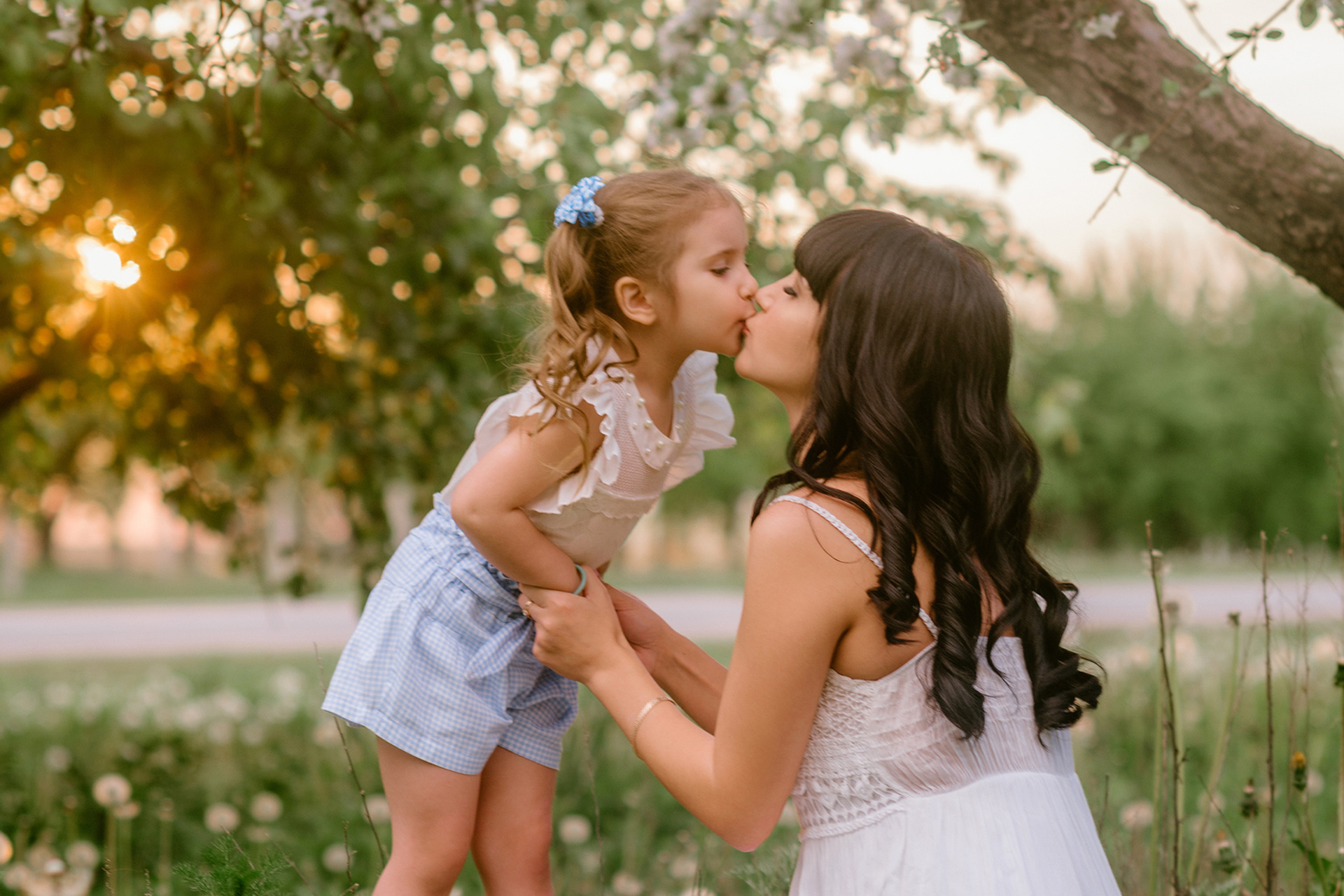 Алеся и Арина