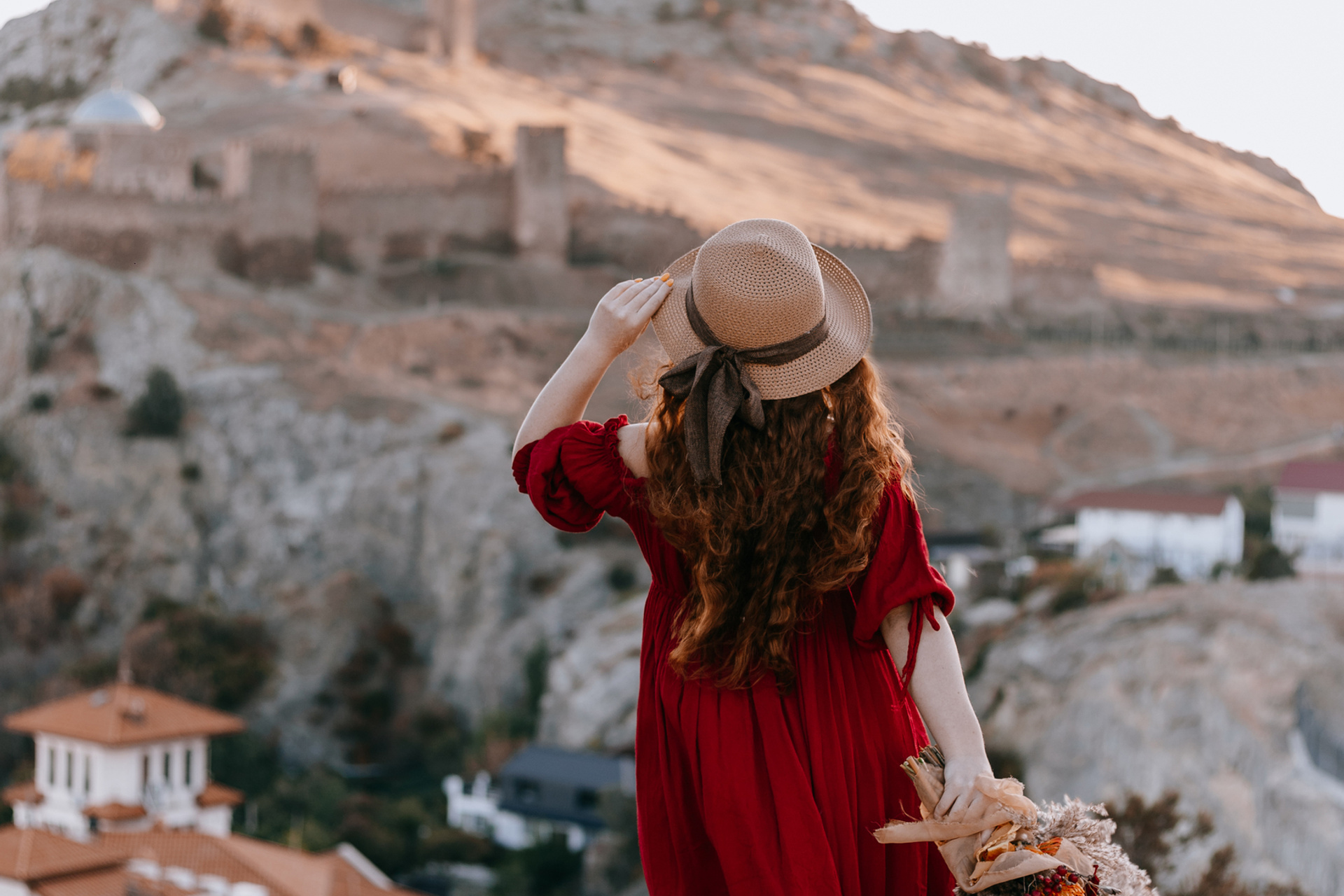 Крым. Море. Она