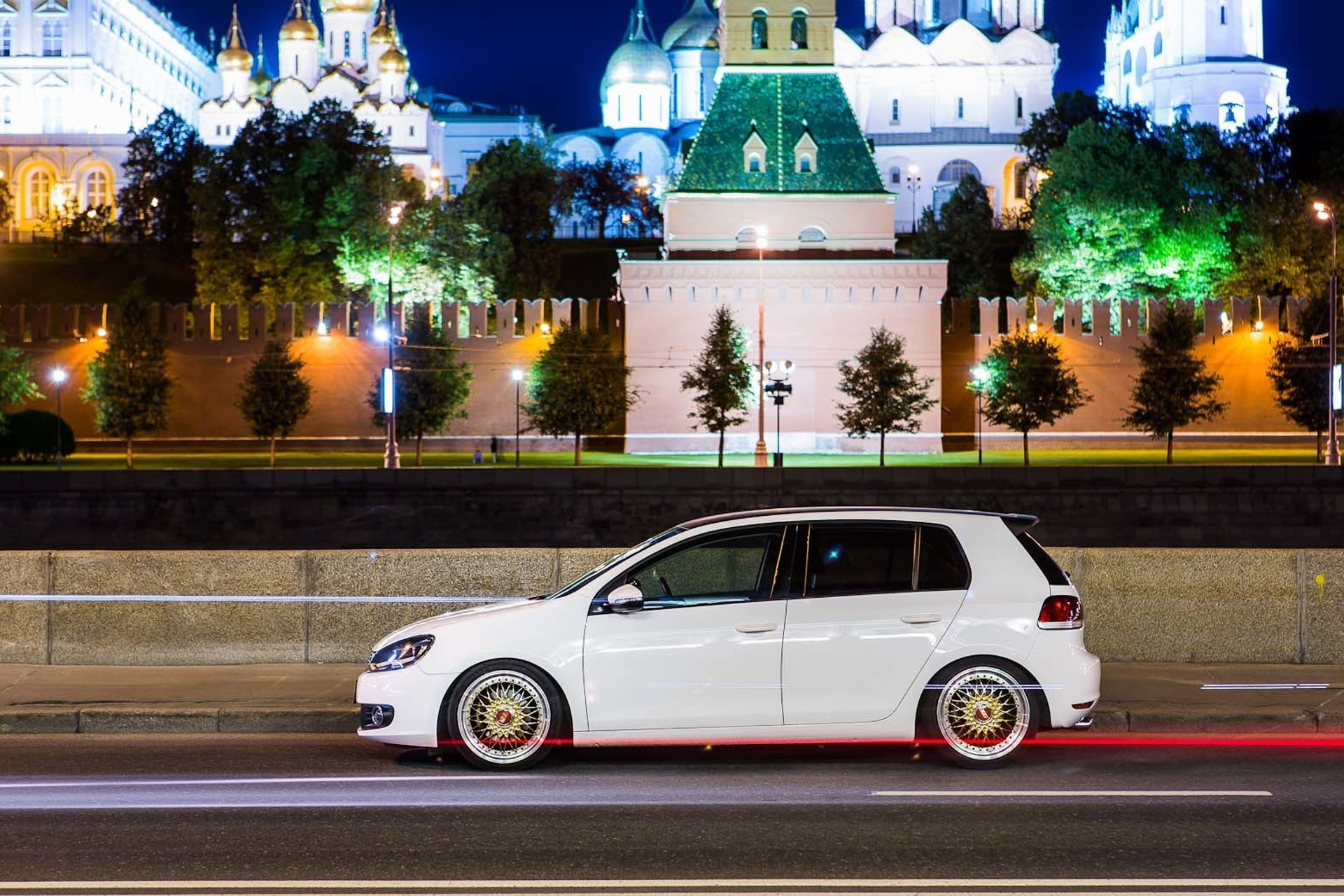 VW Golf VI. Фотограф Дмитрий Питерский