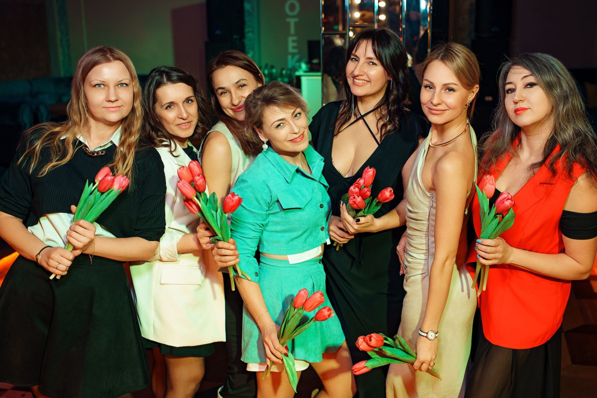 Voicelounge. NIGHTOUT.RU Журнал о ночной жизни города