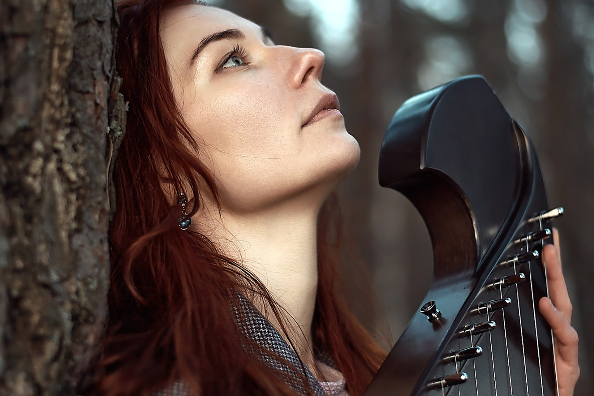 Вика. Гусли