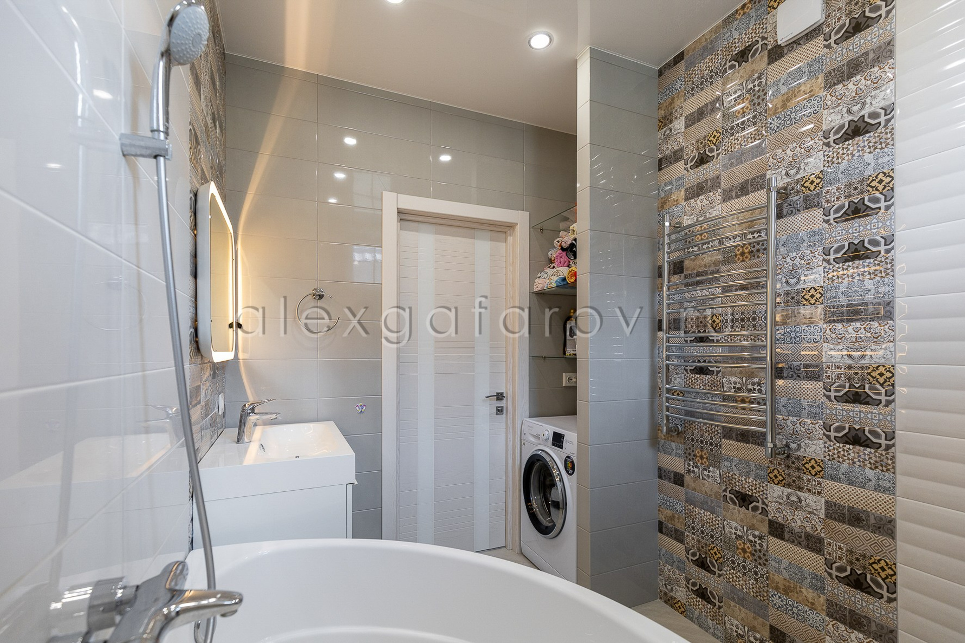 Ул. Югорская. Фотограф Гафаров Александр