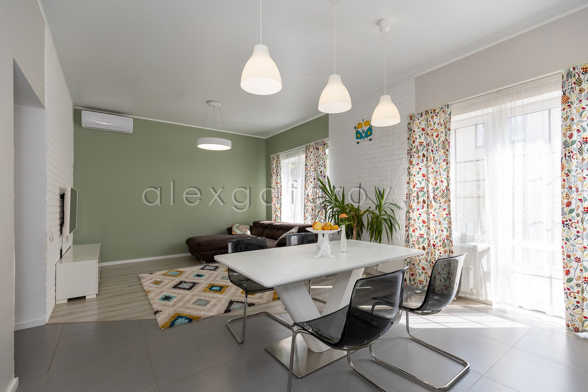 Ул. Югорская. Фотограф Гафаров Александр