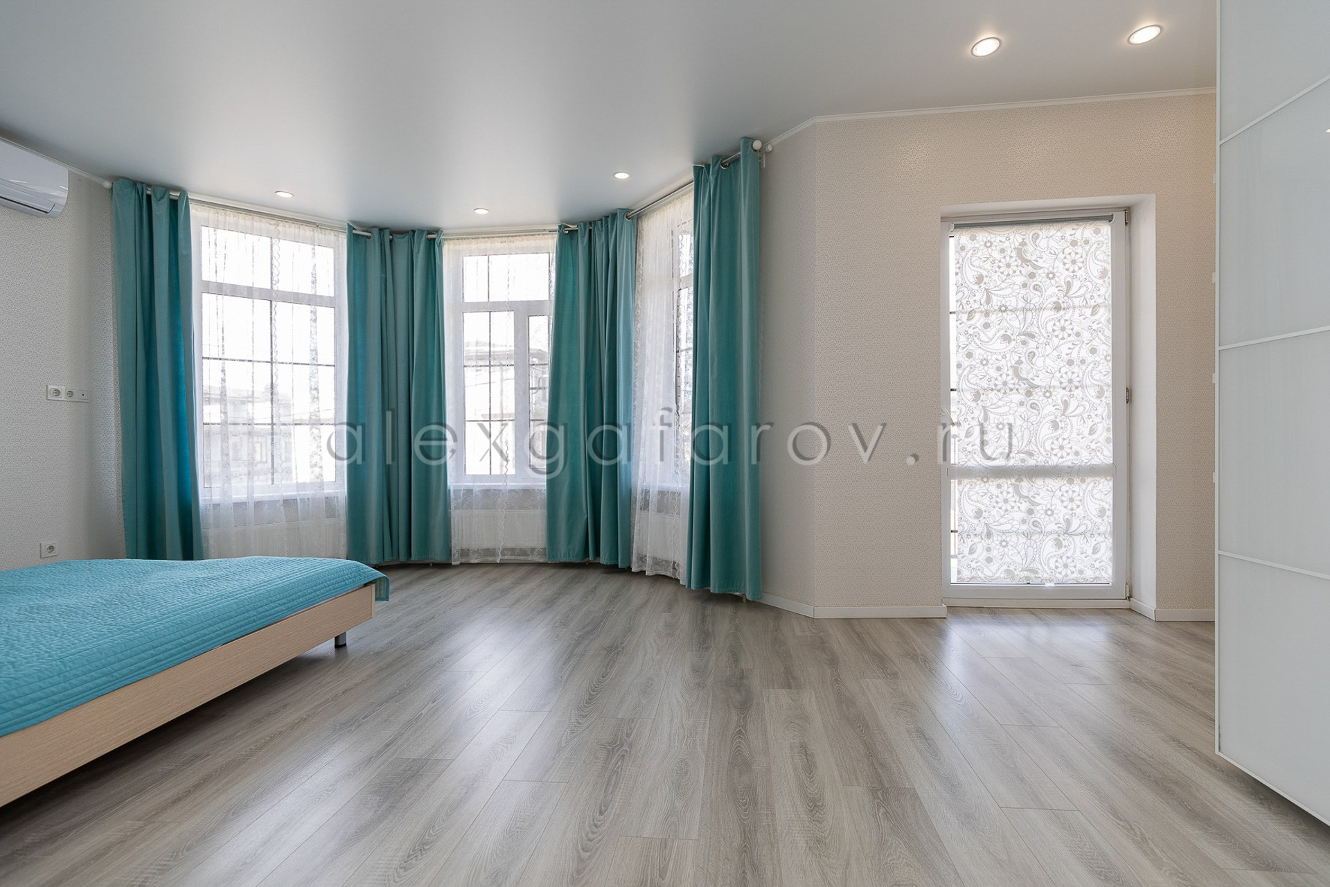 Ул. Югорская. Фотограф Гафаров Александр