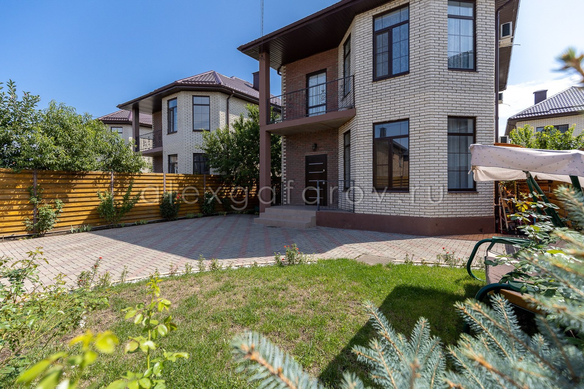 Ул. Югорская. Фотограф Гафаров Александр