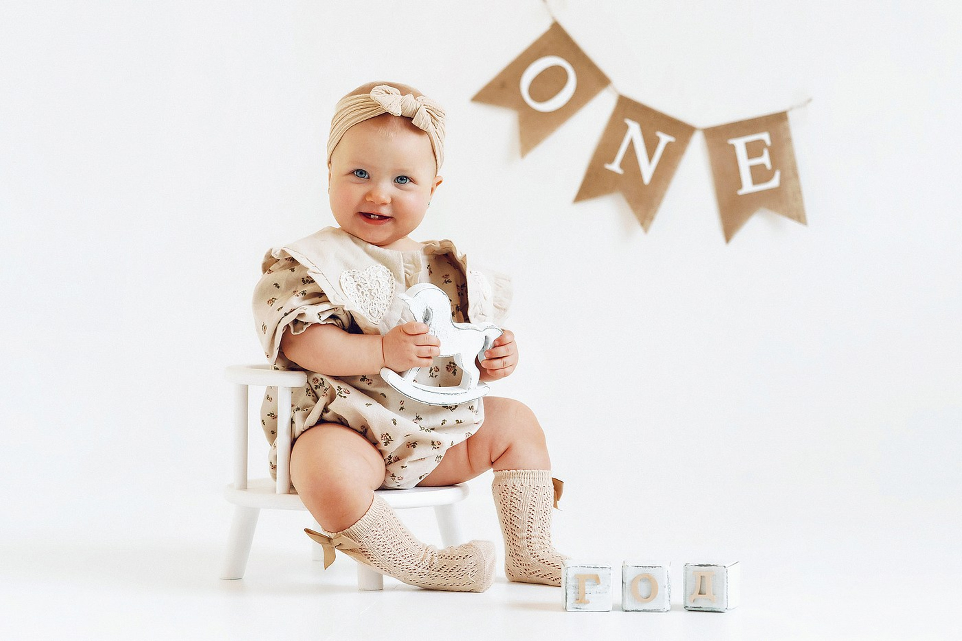 Фотосессия в стиле 90-х для выпускников. Фотомастерская Воробьевых