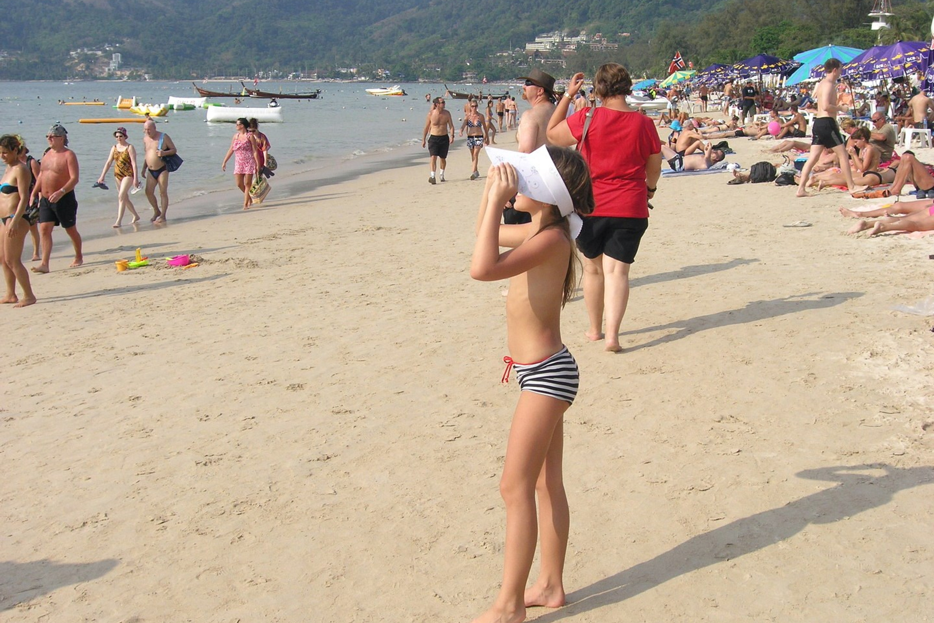 Тайланд 2011 г. Улица, люди, жизнь…