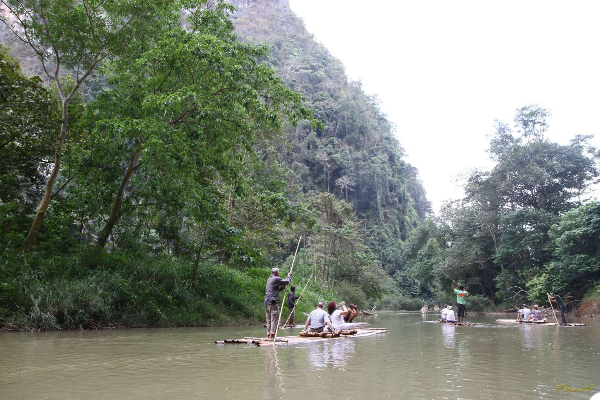 Тайланд 2011 г. Улица, люди, жизнь…