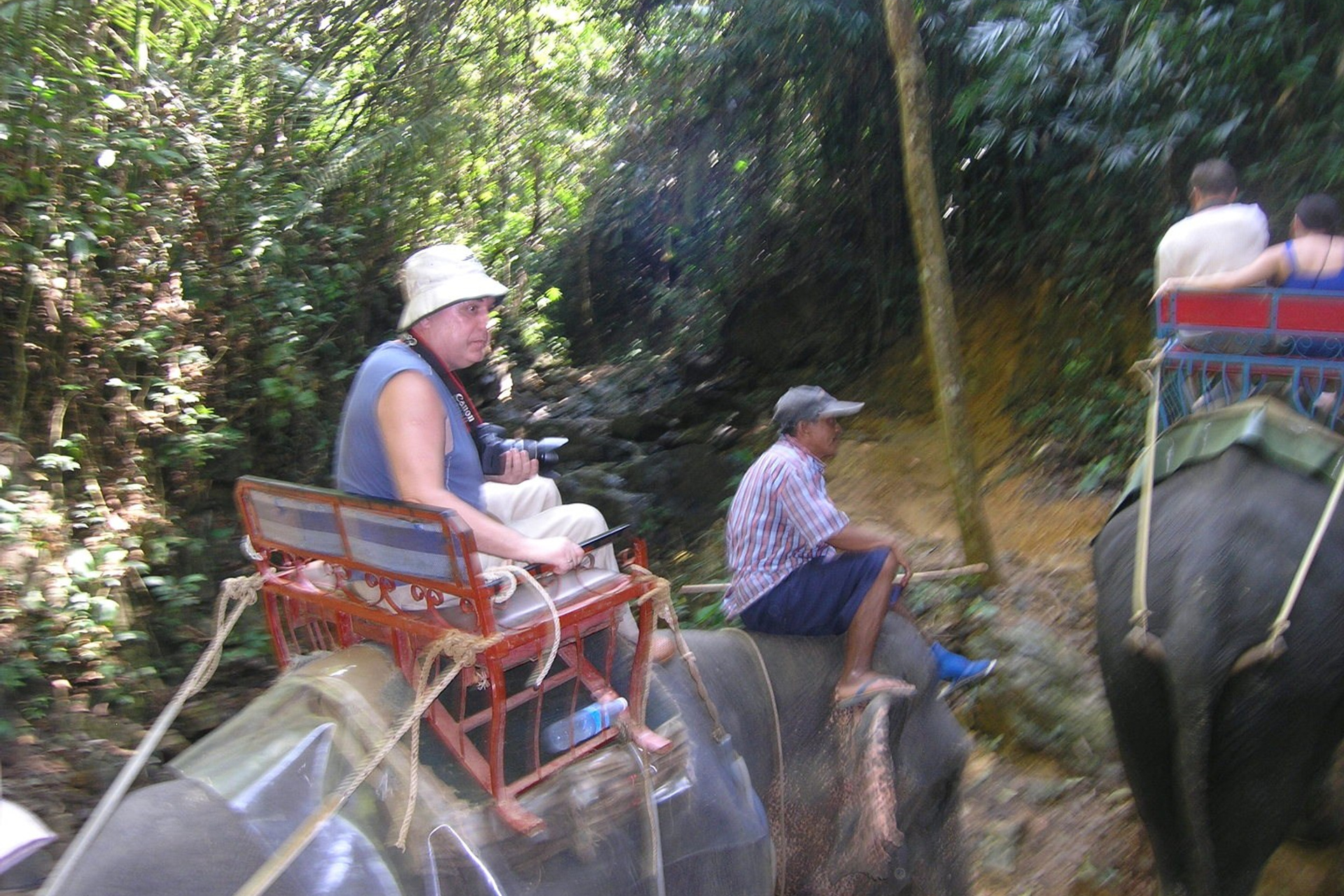 Тайланд 2011 г. Улица, люди, жизнь…