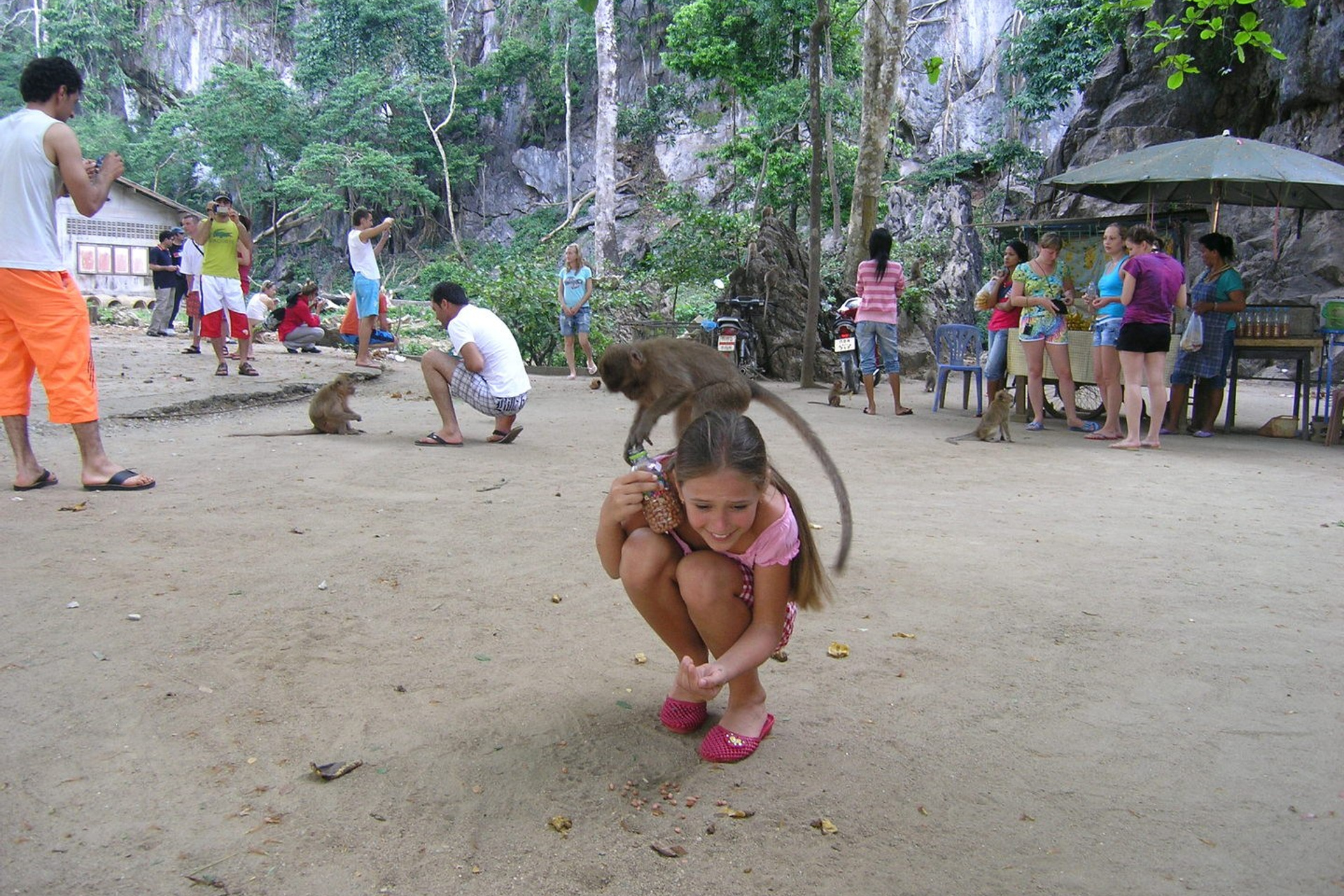 Тайланд 2011 г. Улица, люди, жизнь…