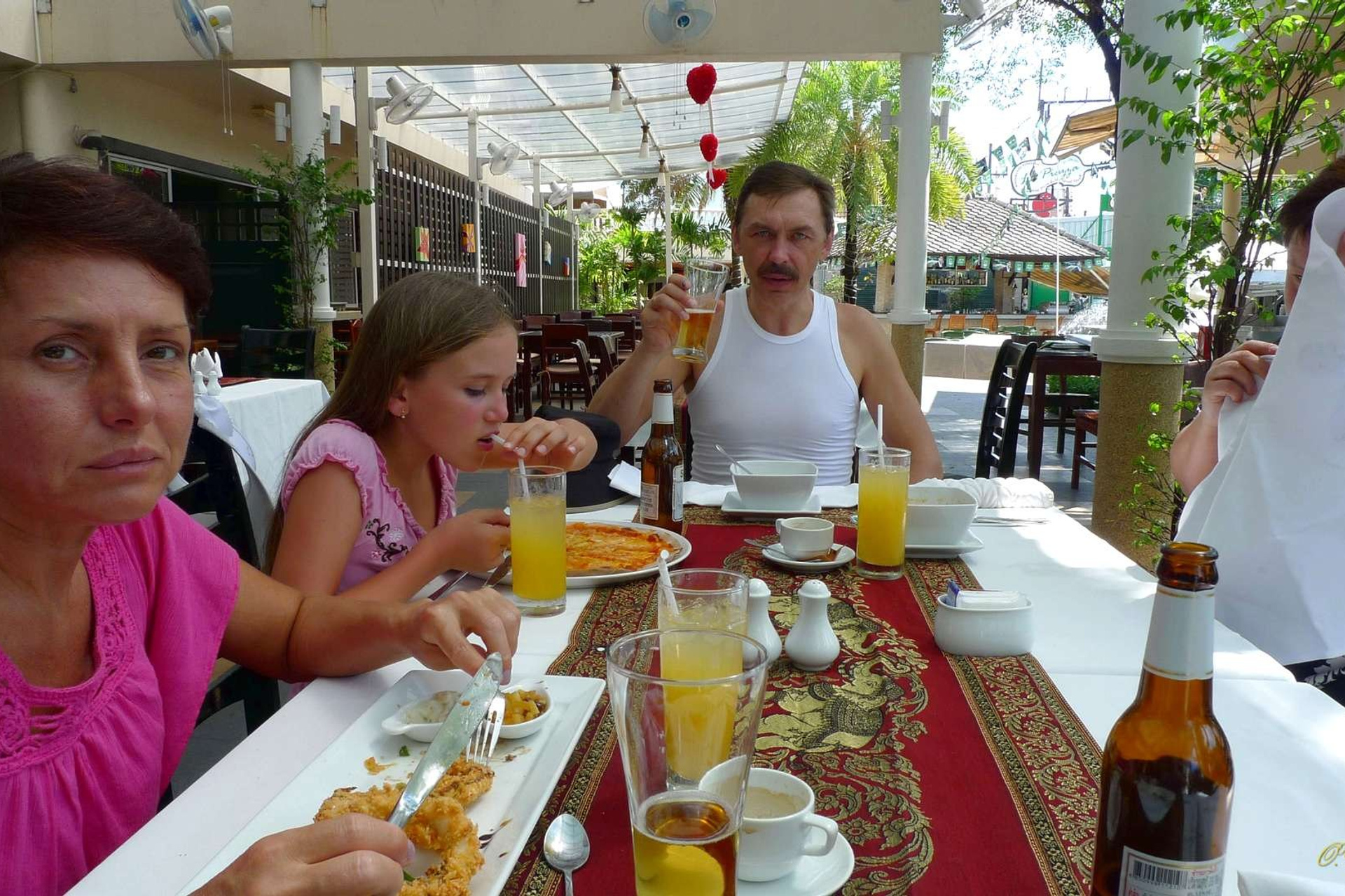 Тайланд 2011 г. Улица, люди, жизнь…