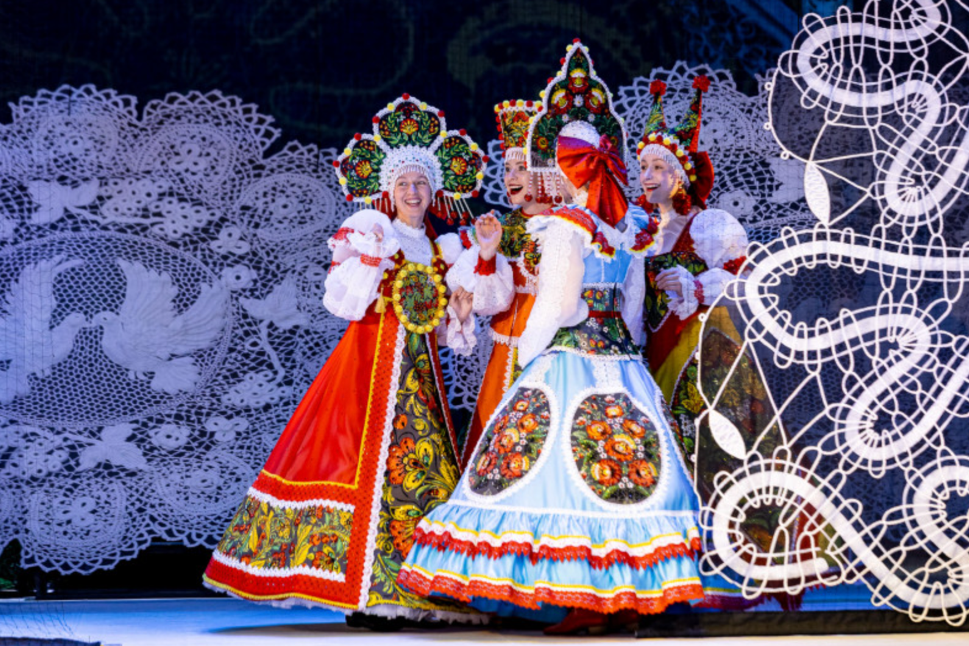 «Летучий корабль» Нижегородский ТЮЗ. История занавеса. Превращаем идею в технологию