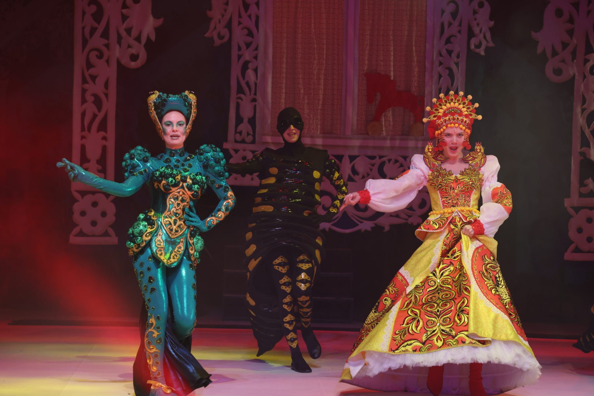 «Летучий корабль» Нижегородский ТЮЗ. История занавеса. Превращаем идею в технологию