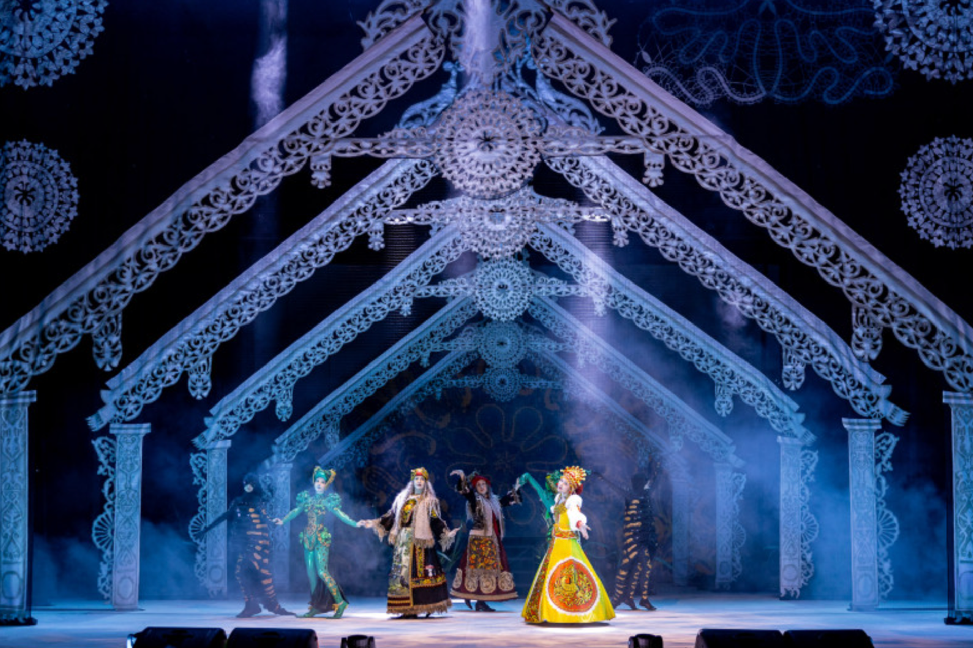 «Летучий корабль» Нижегородский ТЮЗ. История занавеса. Превращаем идею в технологию