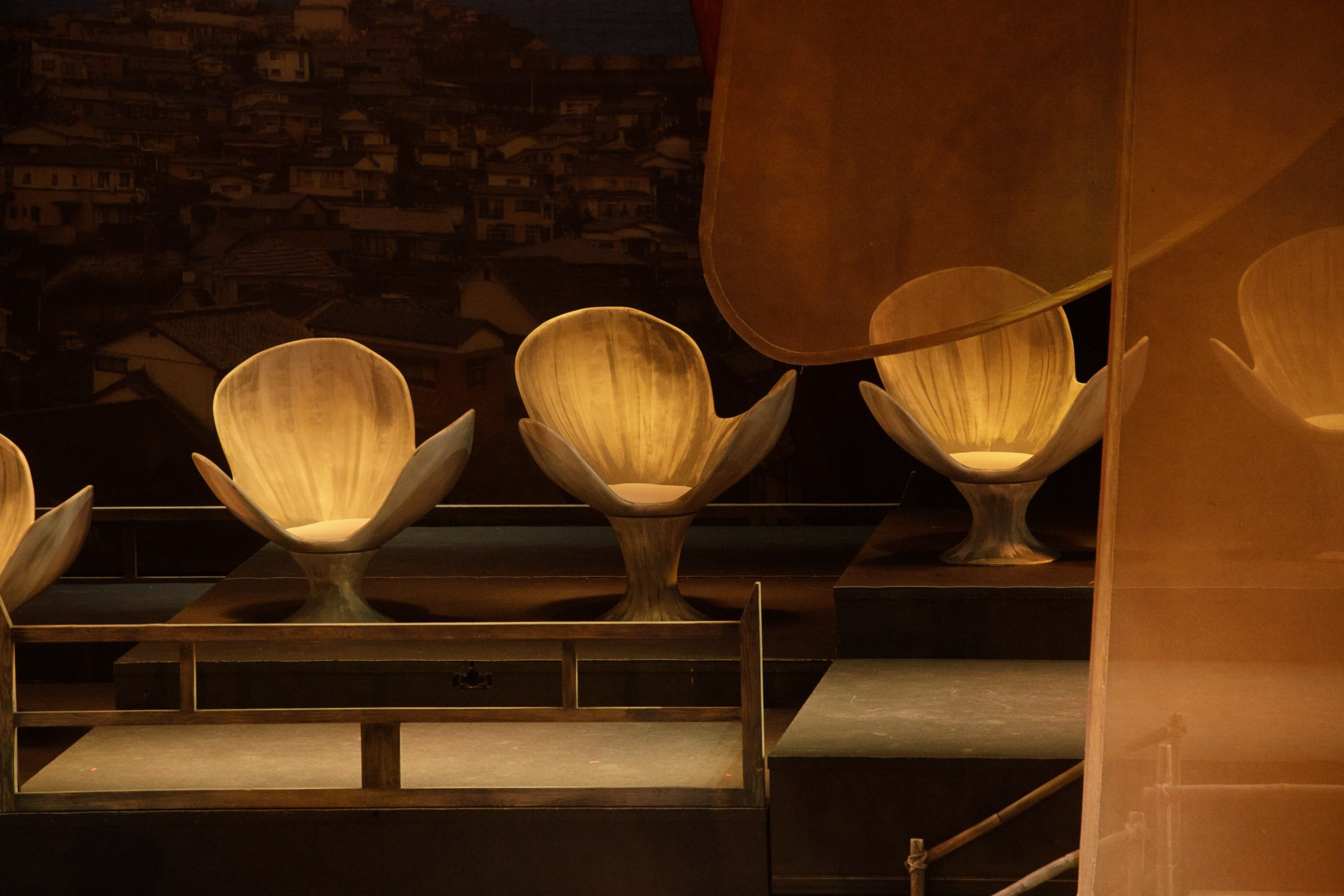 Декорации для оперы «Мадам Баттерфляй» | Геликон Опера. История занавеса. Превращаем идею в технологию