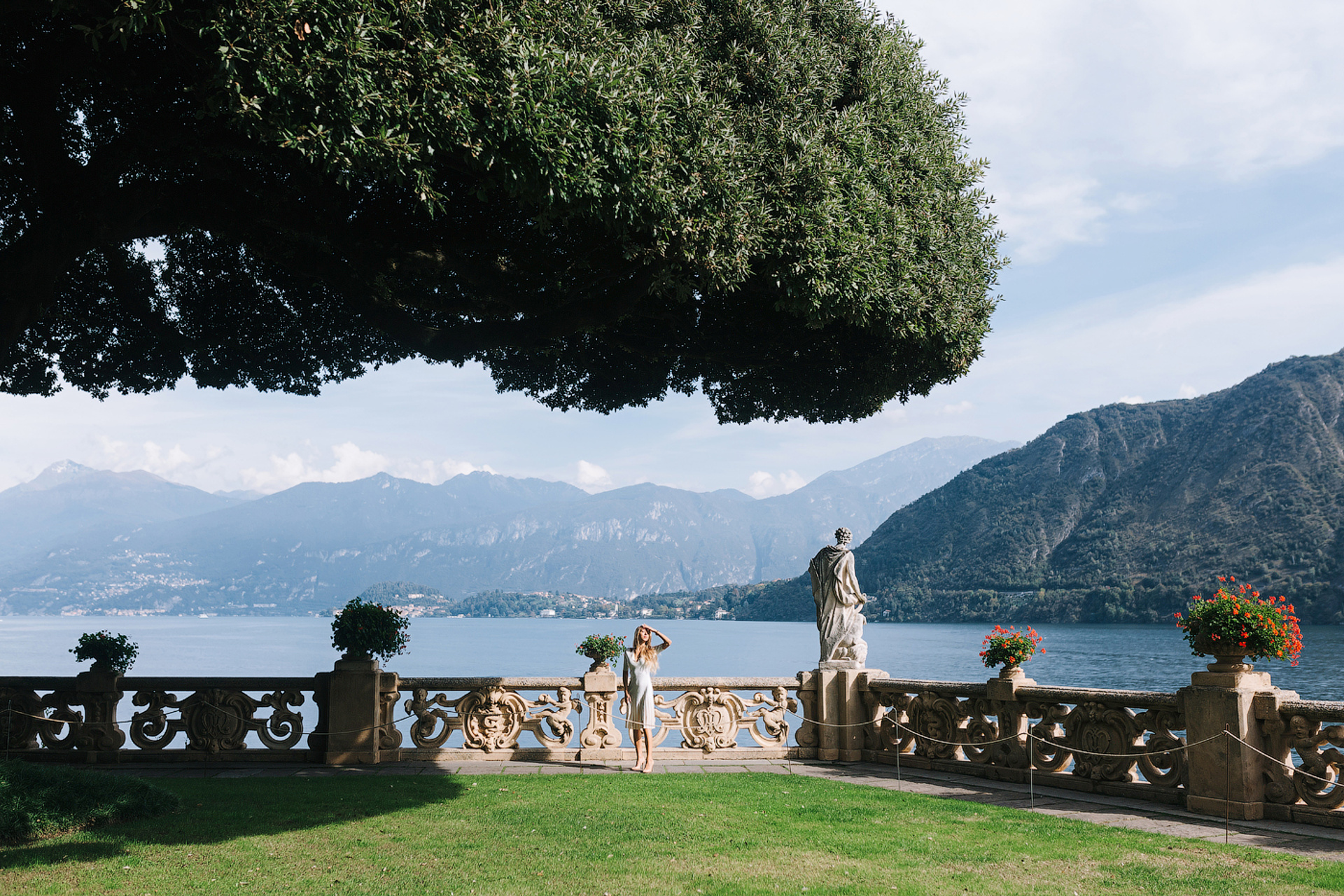 Anahi on Como, Italy