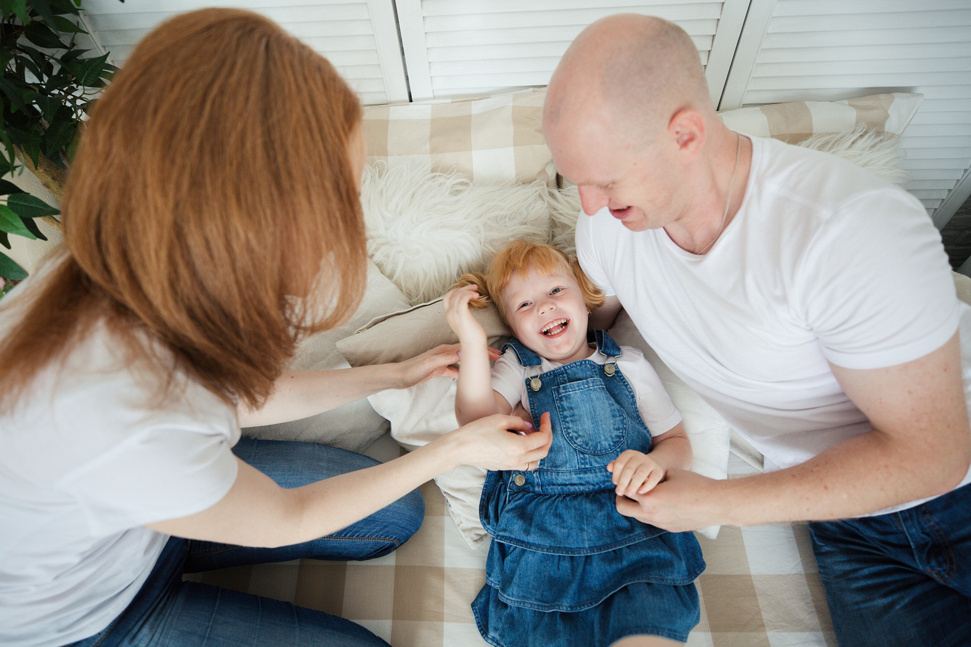 Лена, Костя, Маша