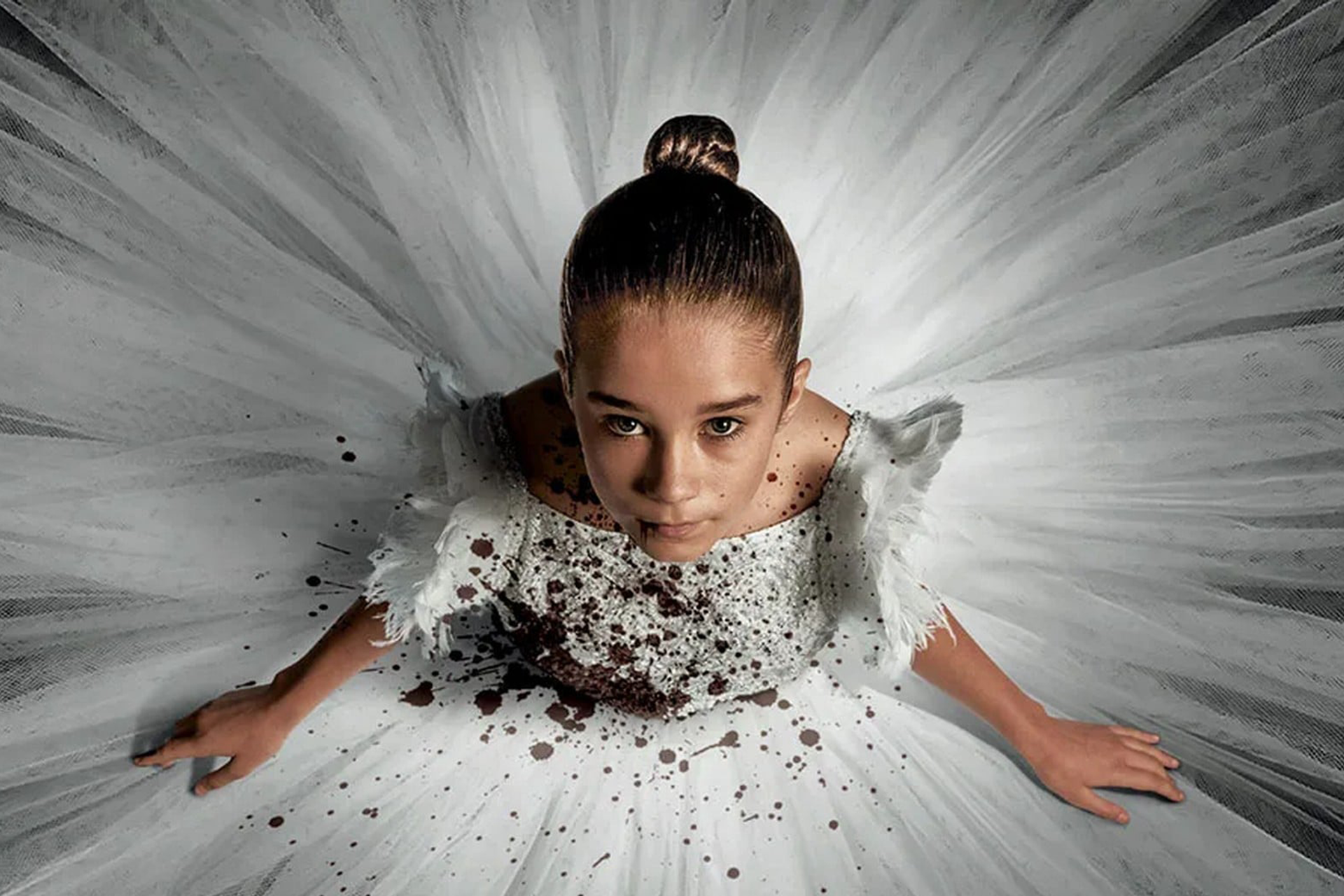 «Вампирша-гуманистка ищет отчаянного добровольца» (2023)