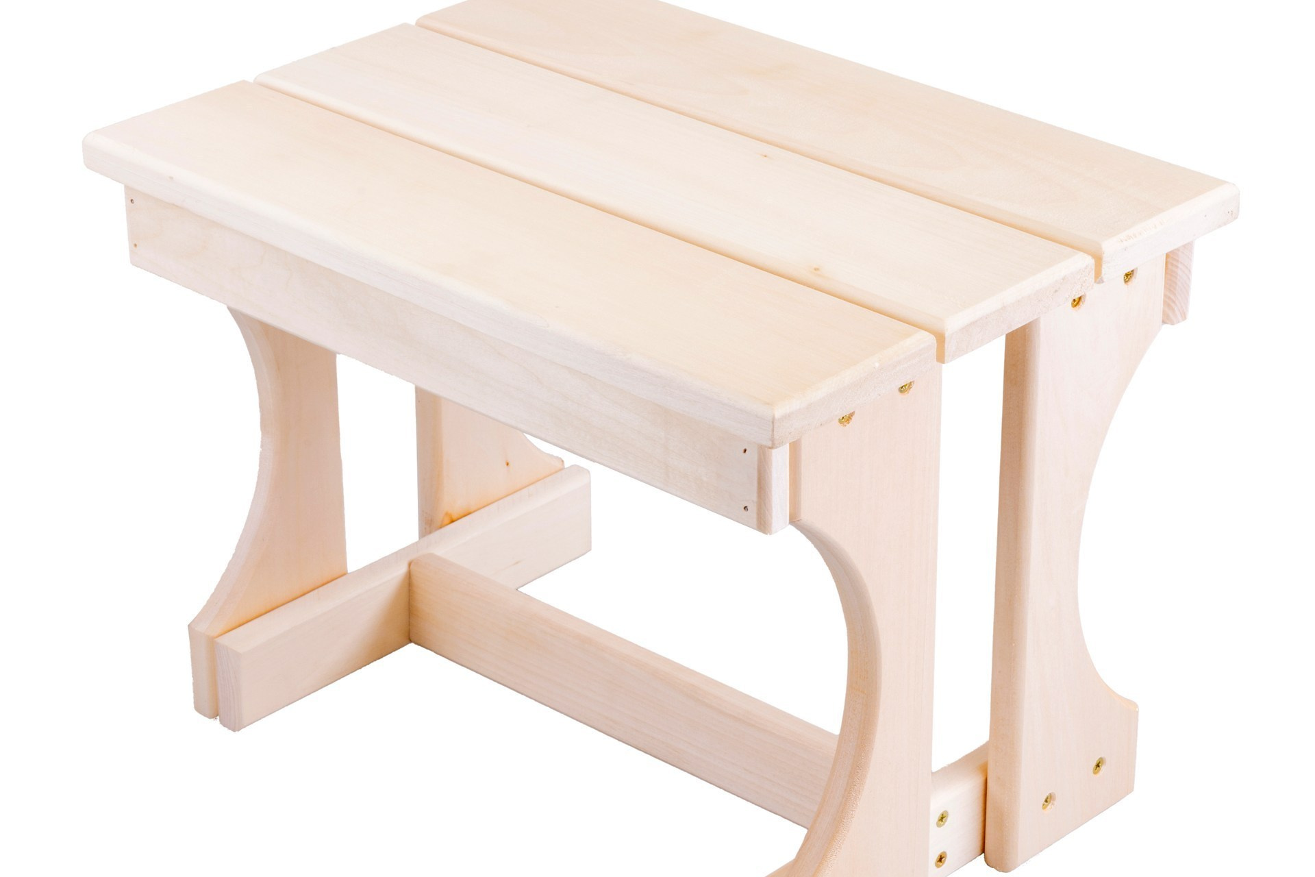 Изделия из дерева с вырезкой на белый фон.