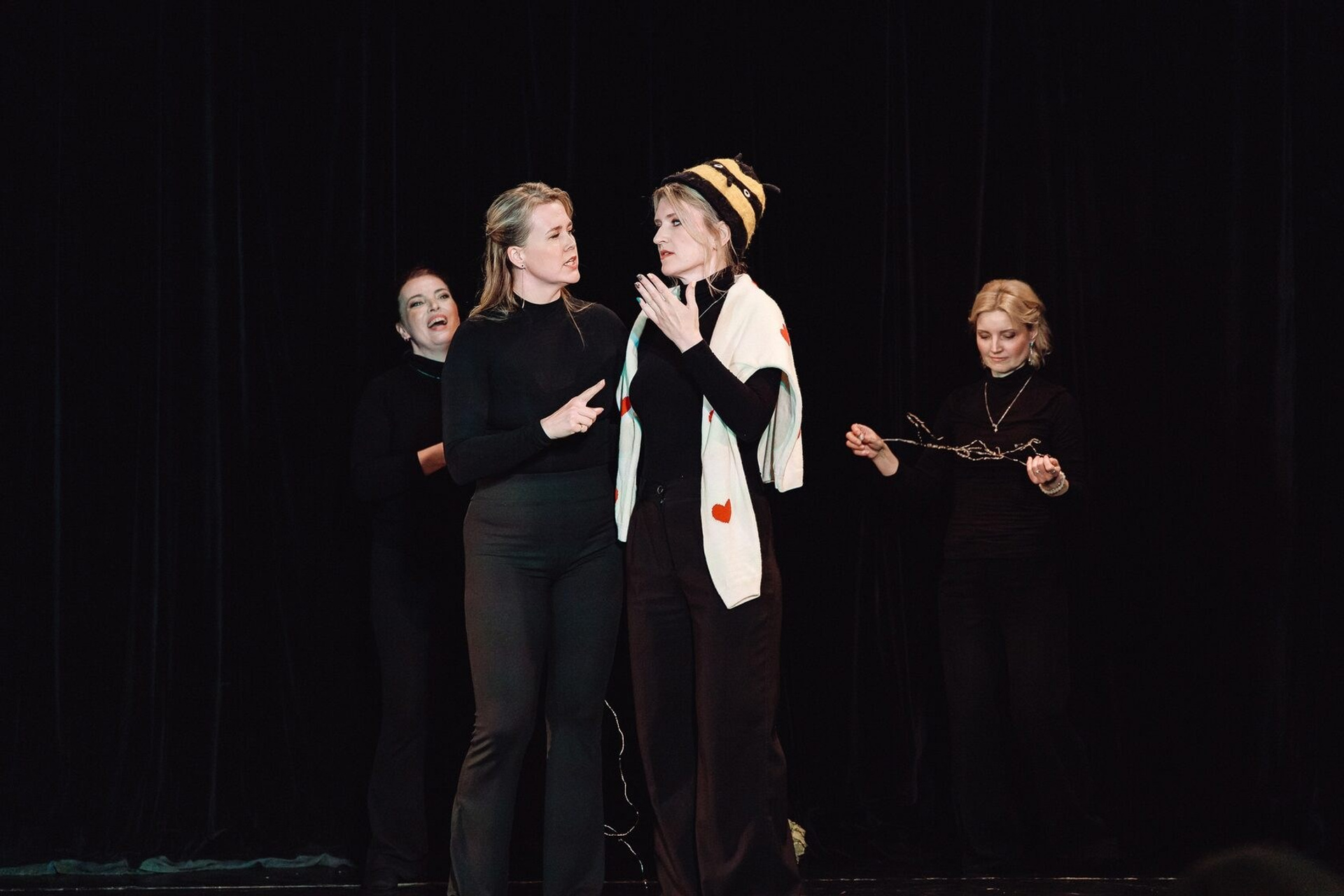 Театр в лицах. ЖиваЯ — театр Ксении Сосновских