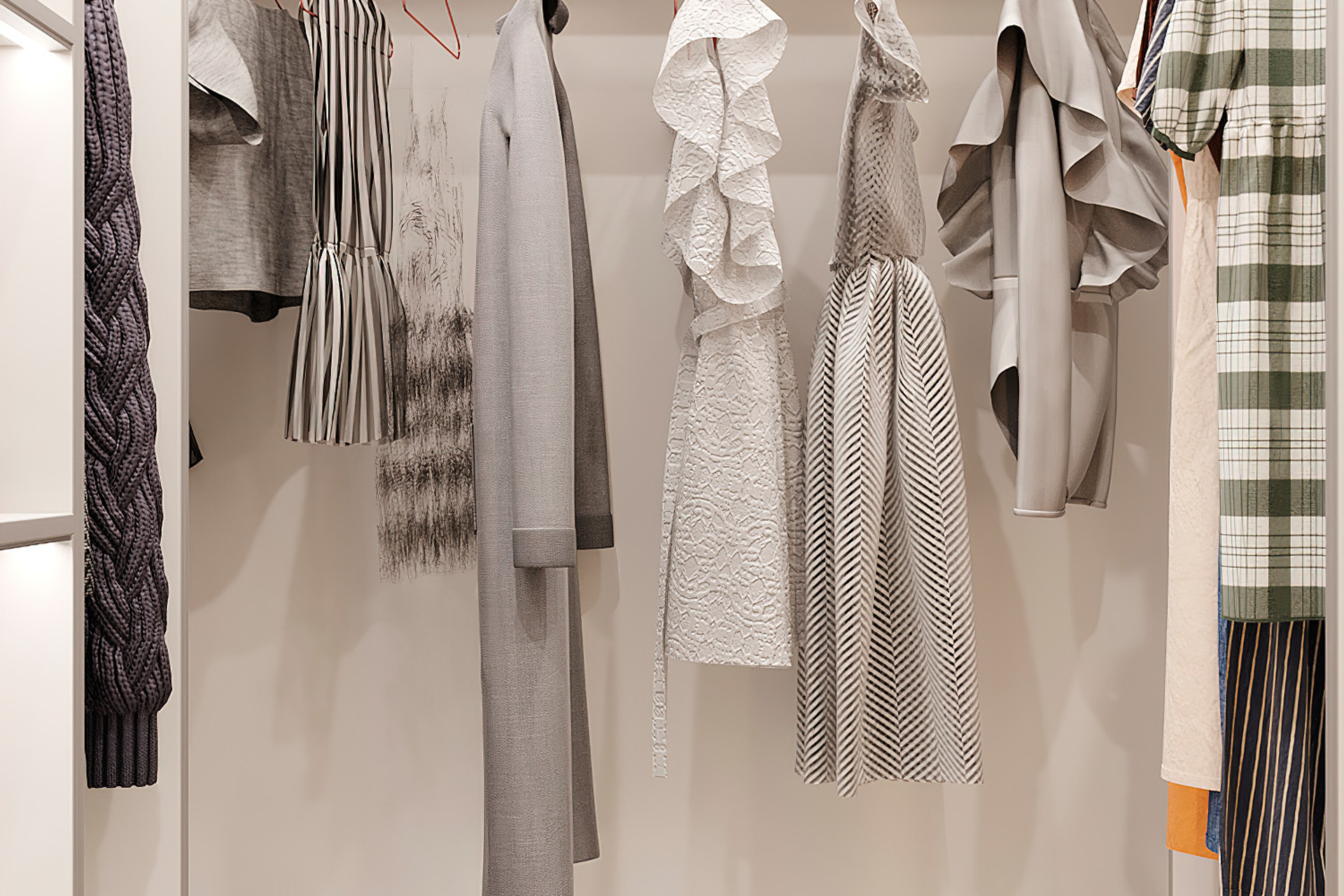 Просторная квартира 100 м² с кальянной зоной и темной спальней-кабинетом