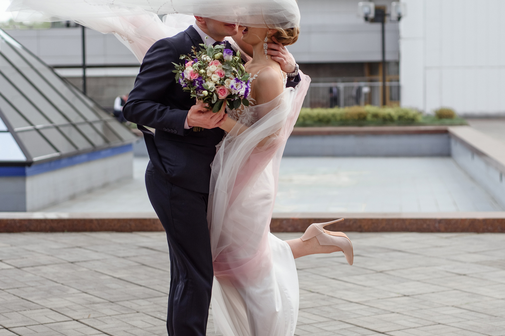 Ветер с моря дул… нагонял любовь ;)