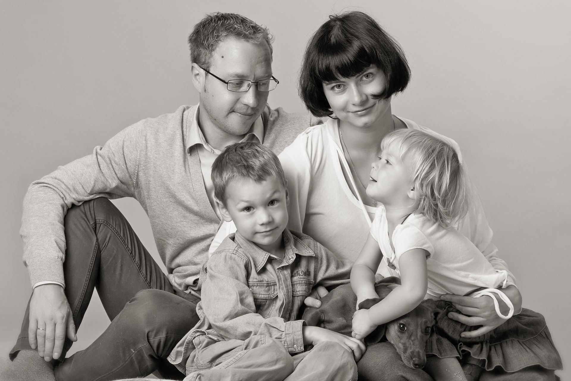 Студийная семейная съемка