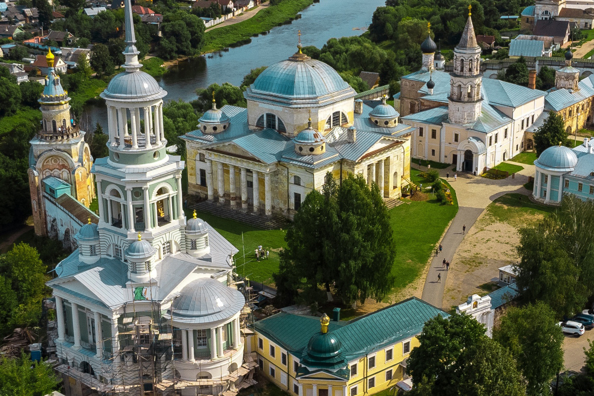 Спасо преображенский собор