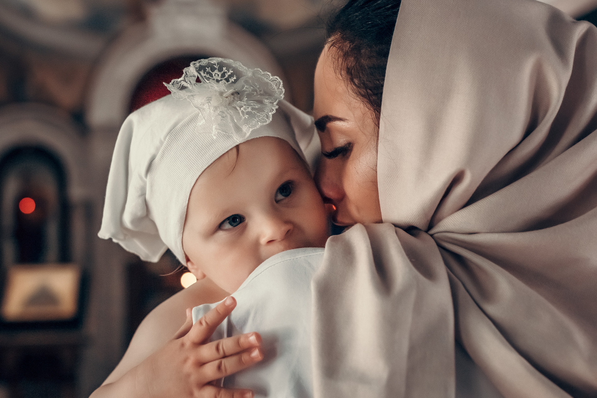 Крещение Арины в Храме в честь великомученика и целителя Пантелеимона.