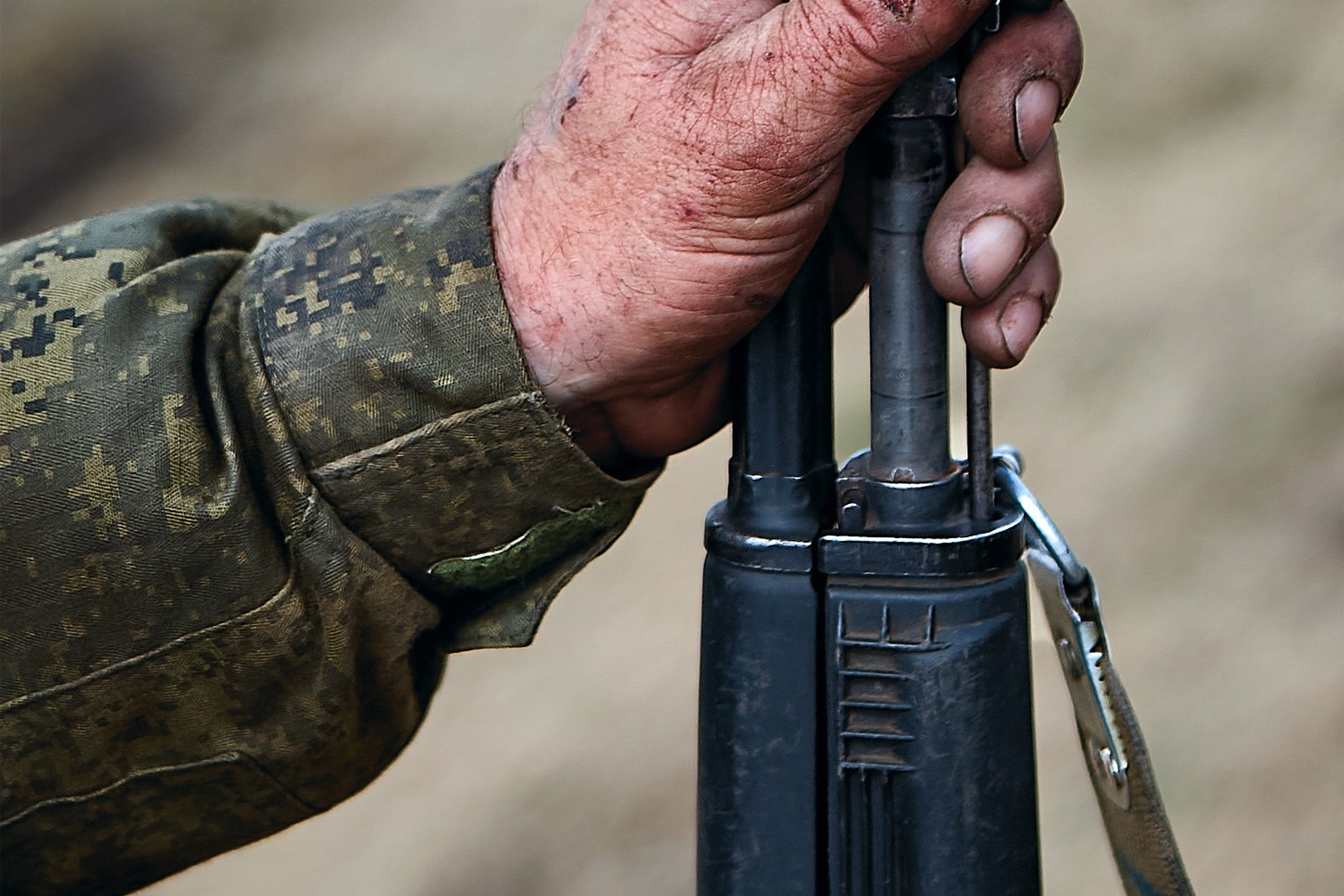 EMELYAN|Военный фотограф Артур Емельянов