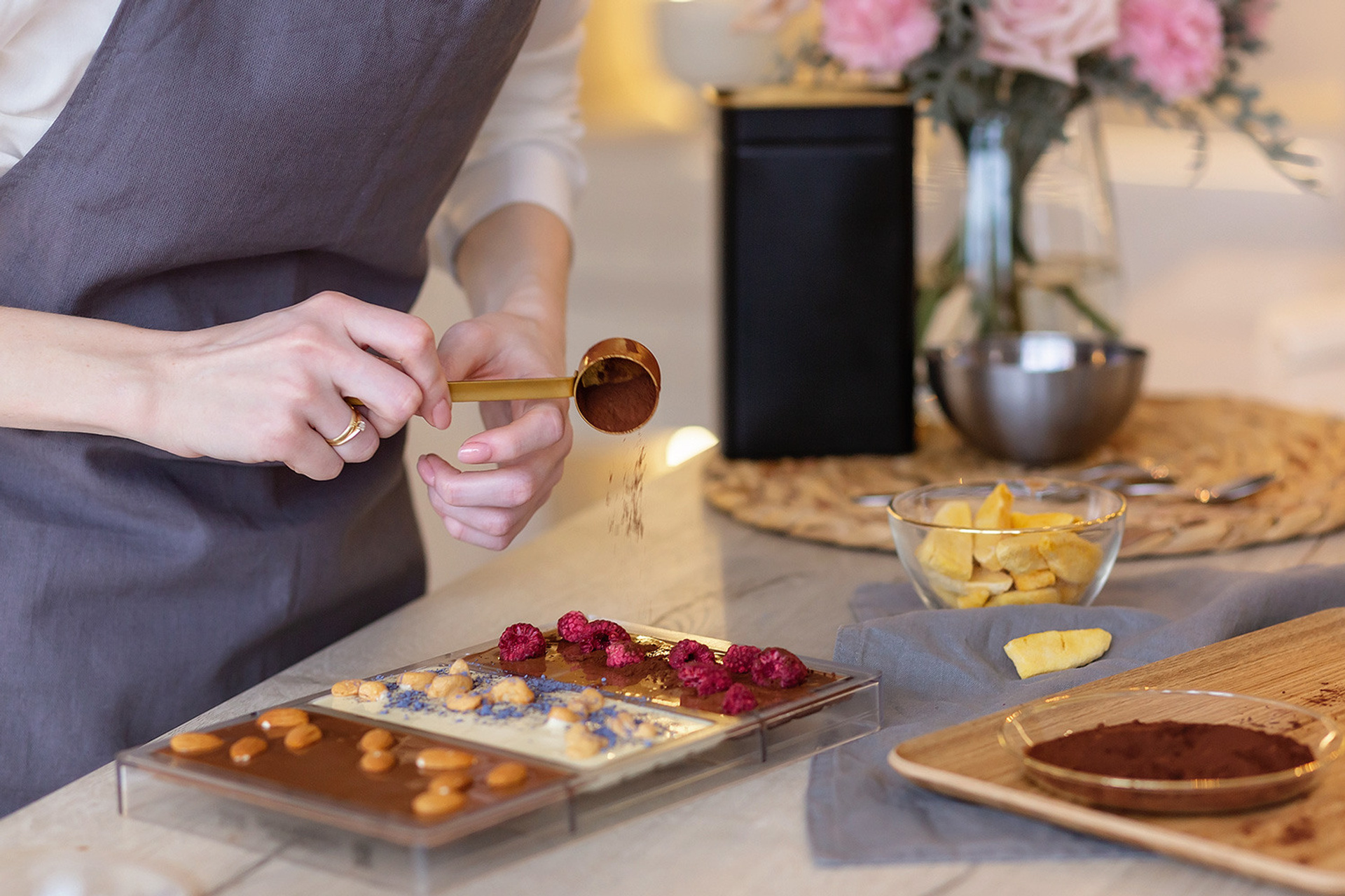 Юля и Марк — шоколад ручной работы